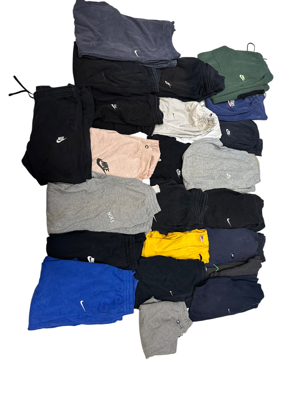 NIKE TROUSER