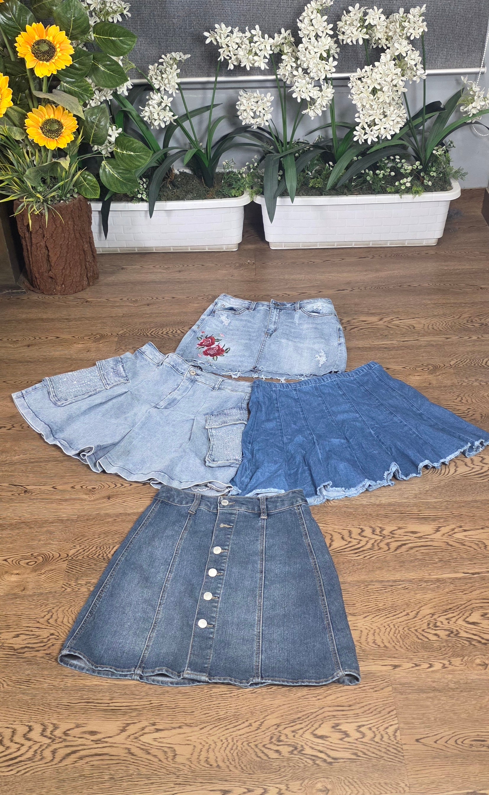 Fameuse mini-jupe en denim