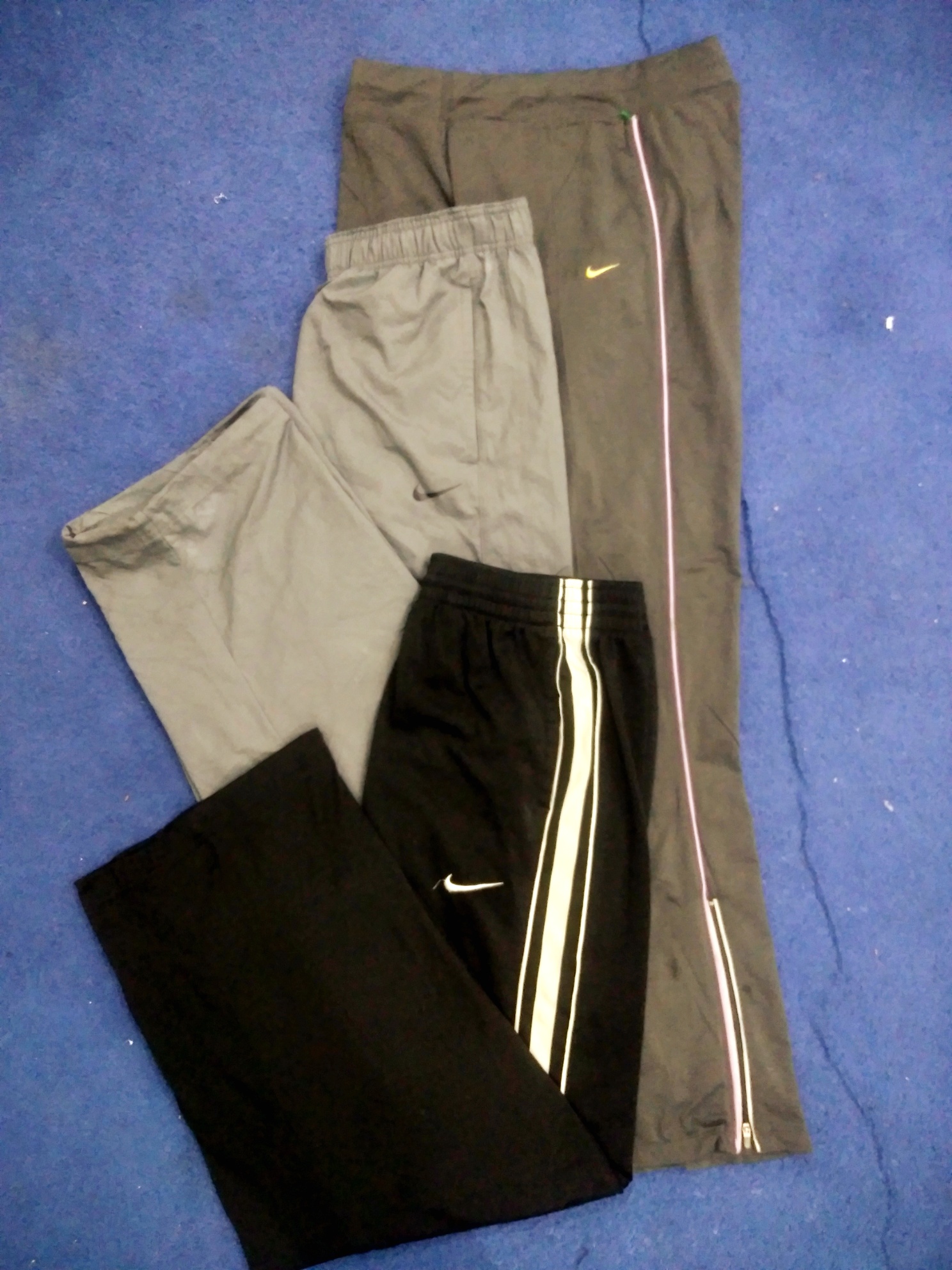 Klassische Nike Trainingshose