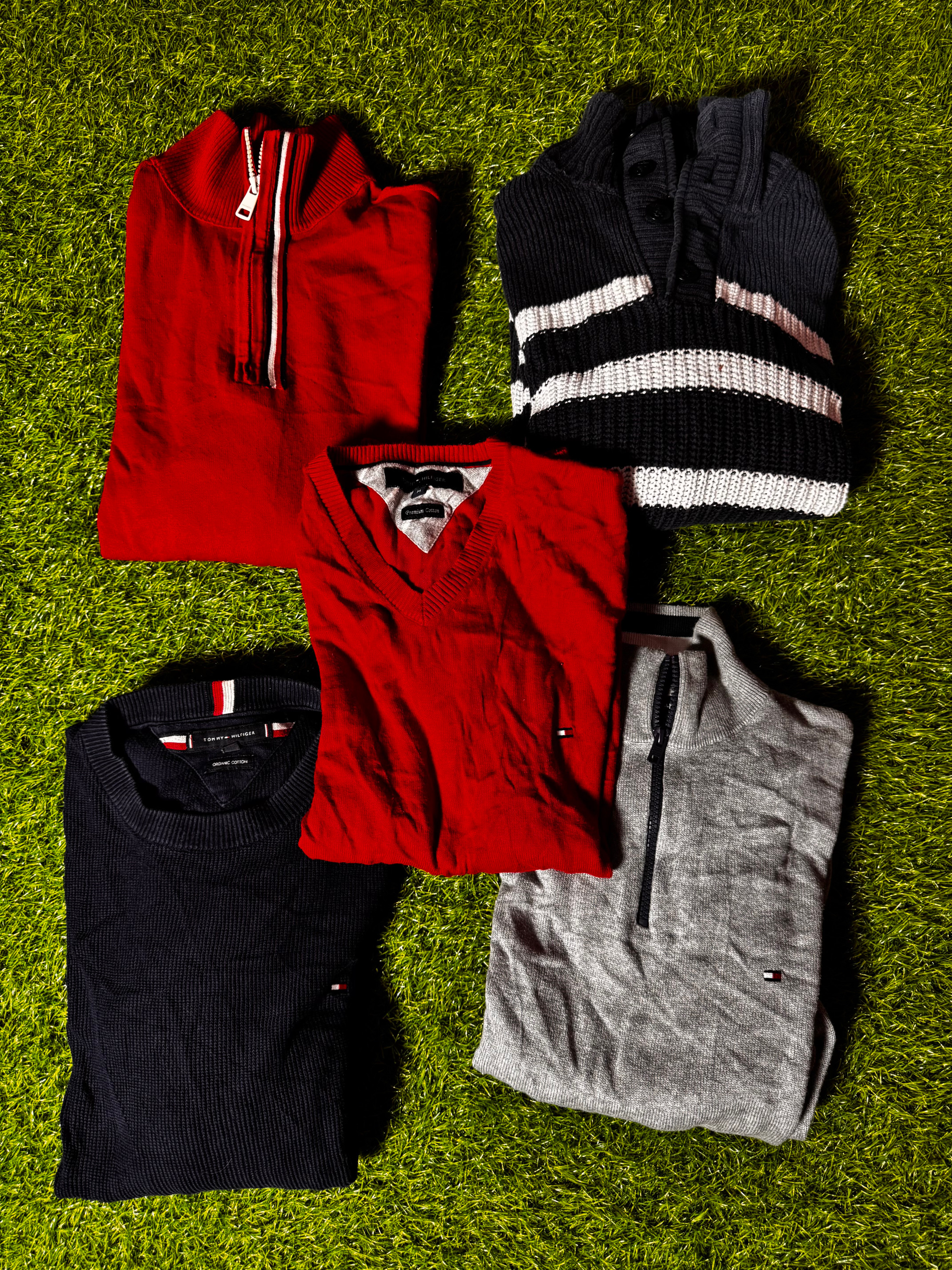 Authentische Tommy Hilfiger Sweatshirts ( FF 1012 )