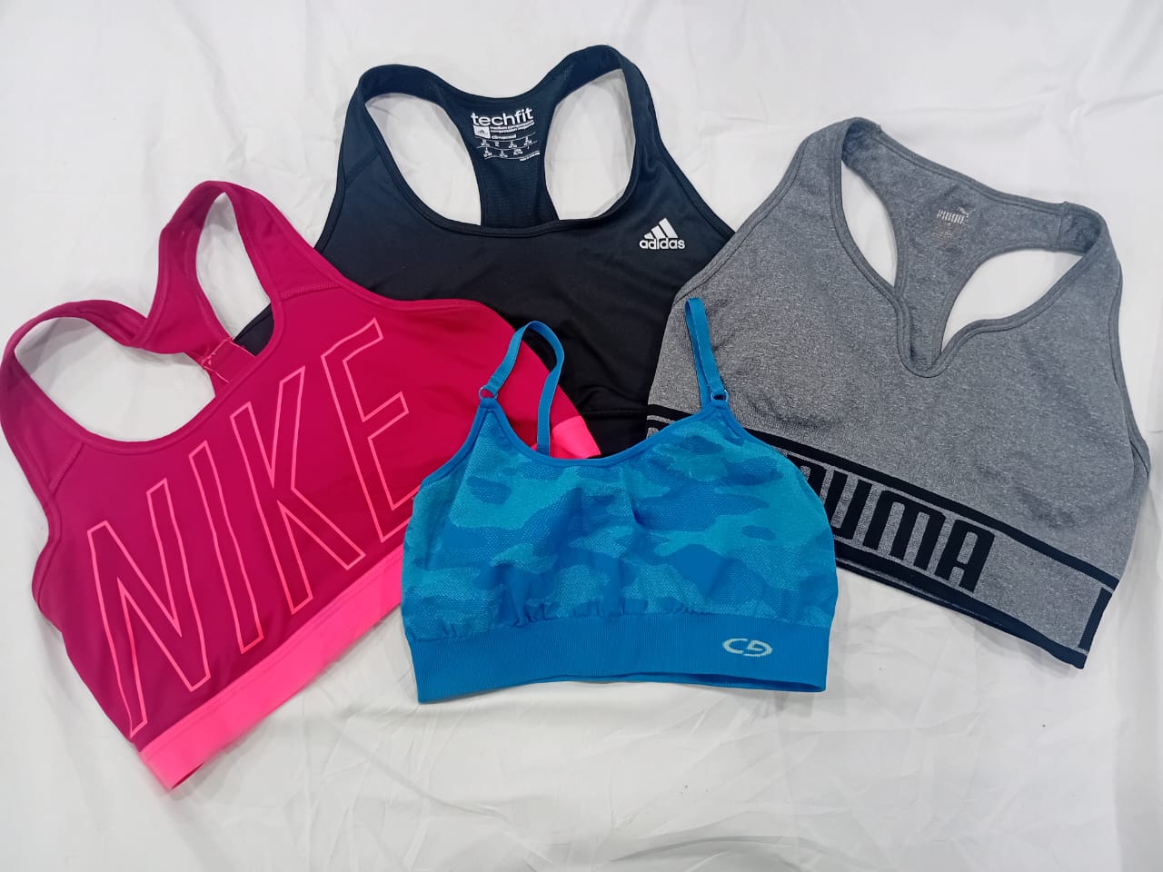 IQ0585 Y2k Vintage Branded Sports Bra