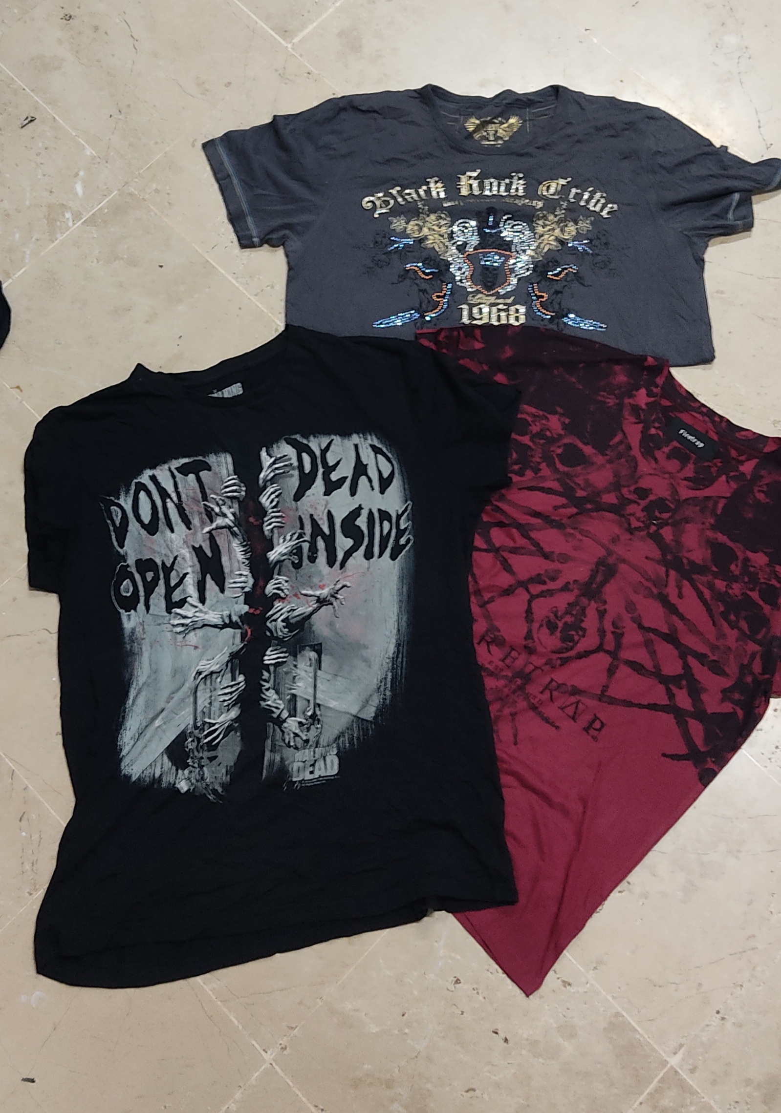 Camisetas Gráficas Mixtas