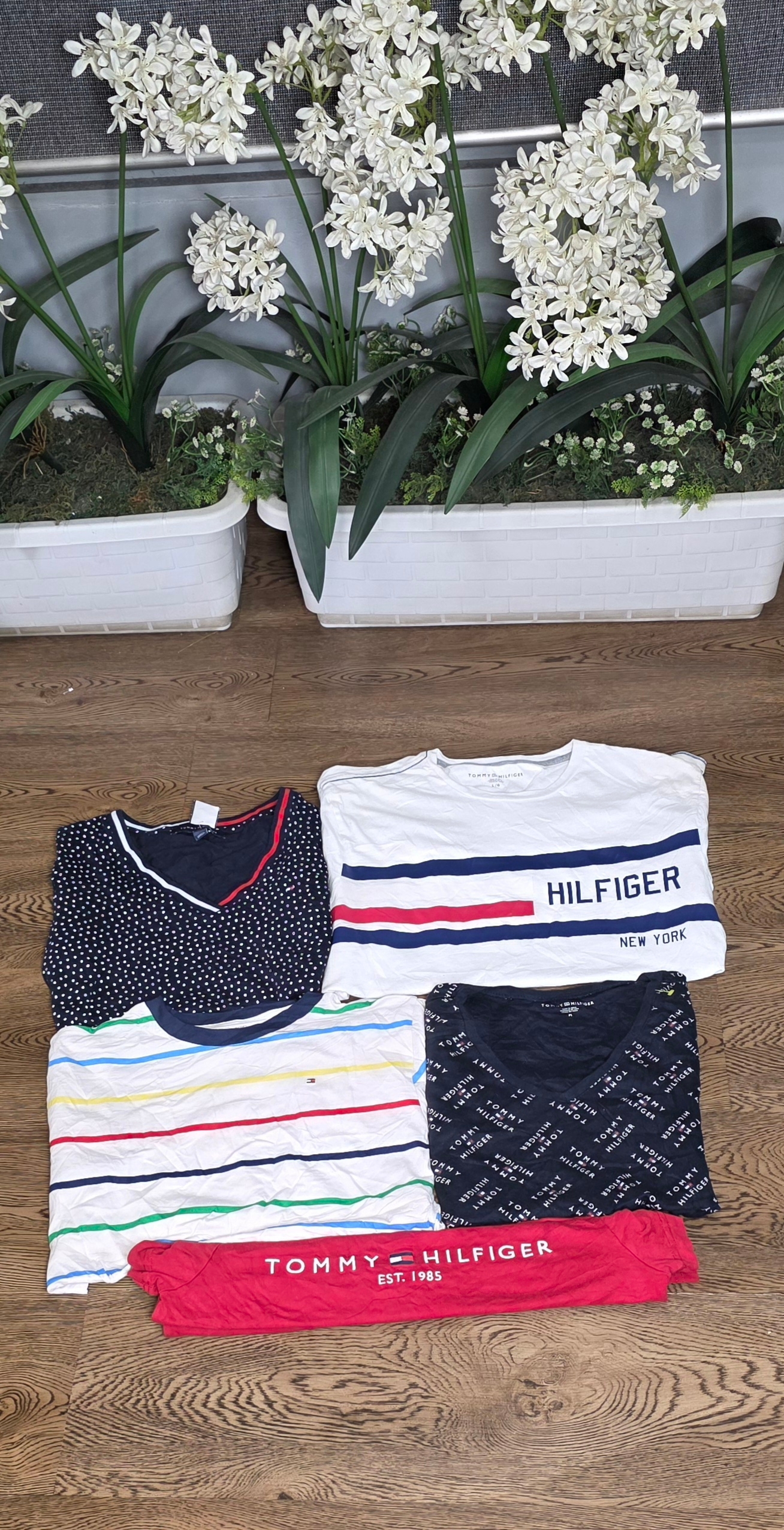Tommy Hilfiger t-shirts