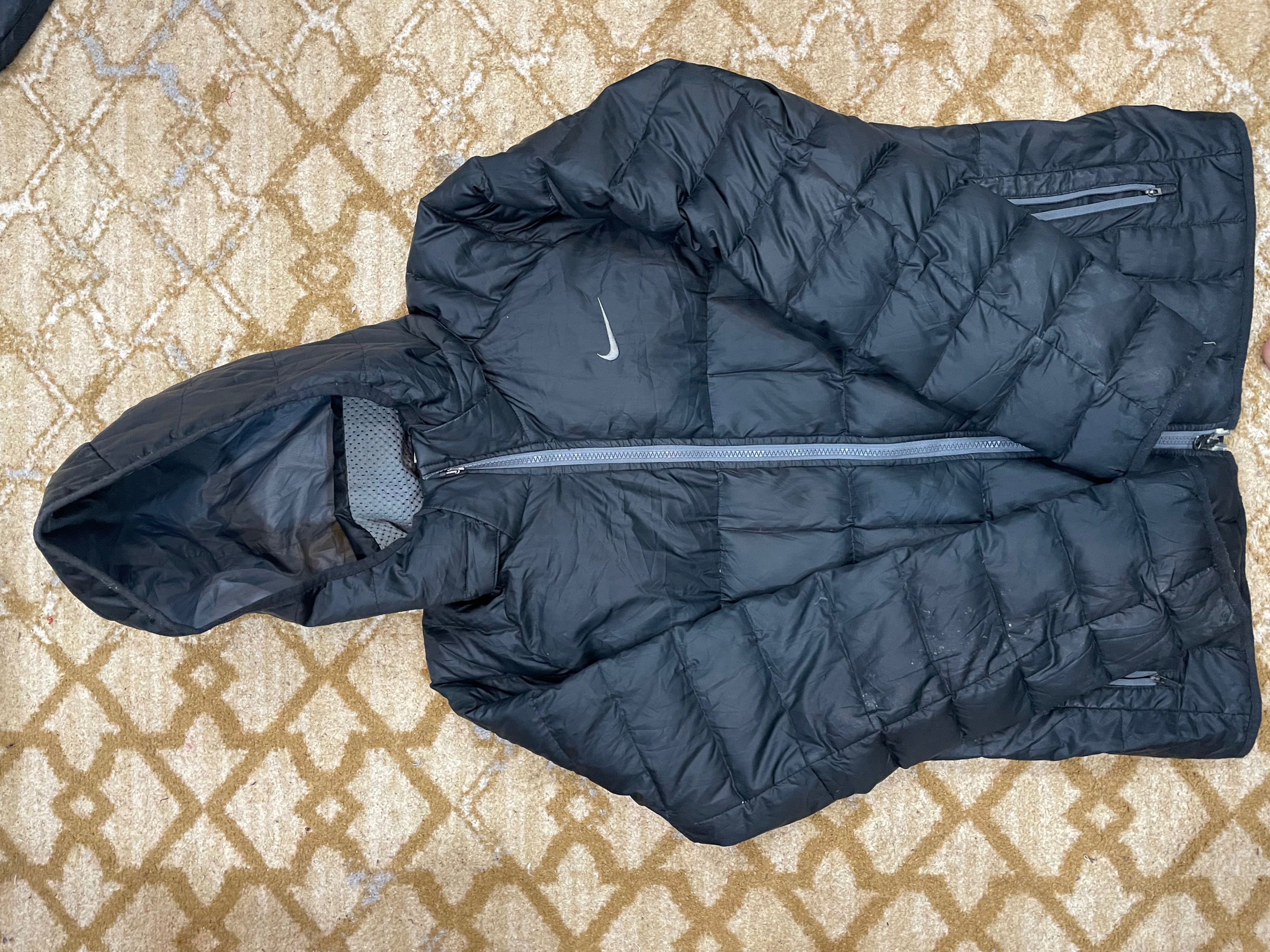 Nike puffer jacket