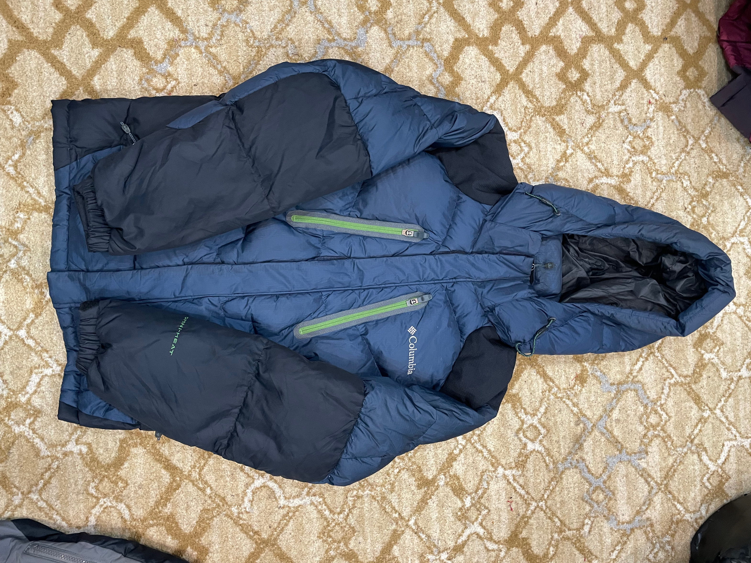 Columbia puffer Jackets