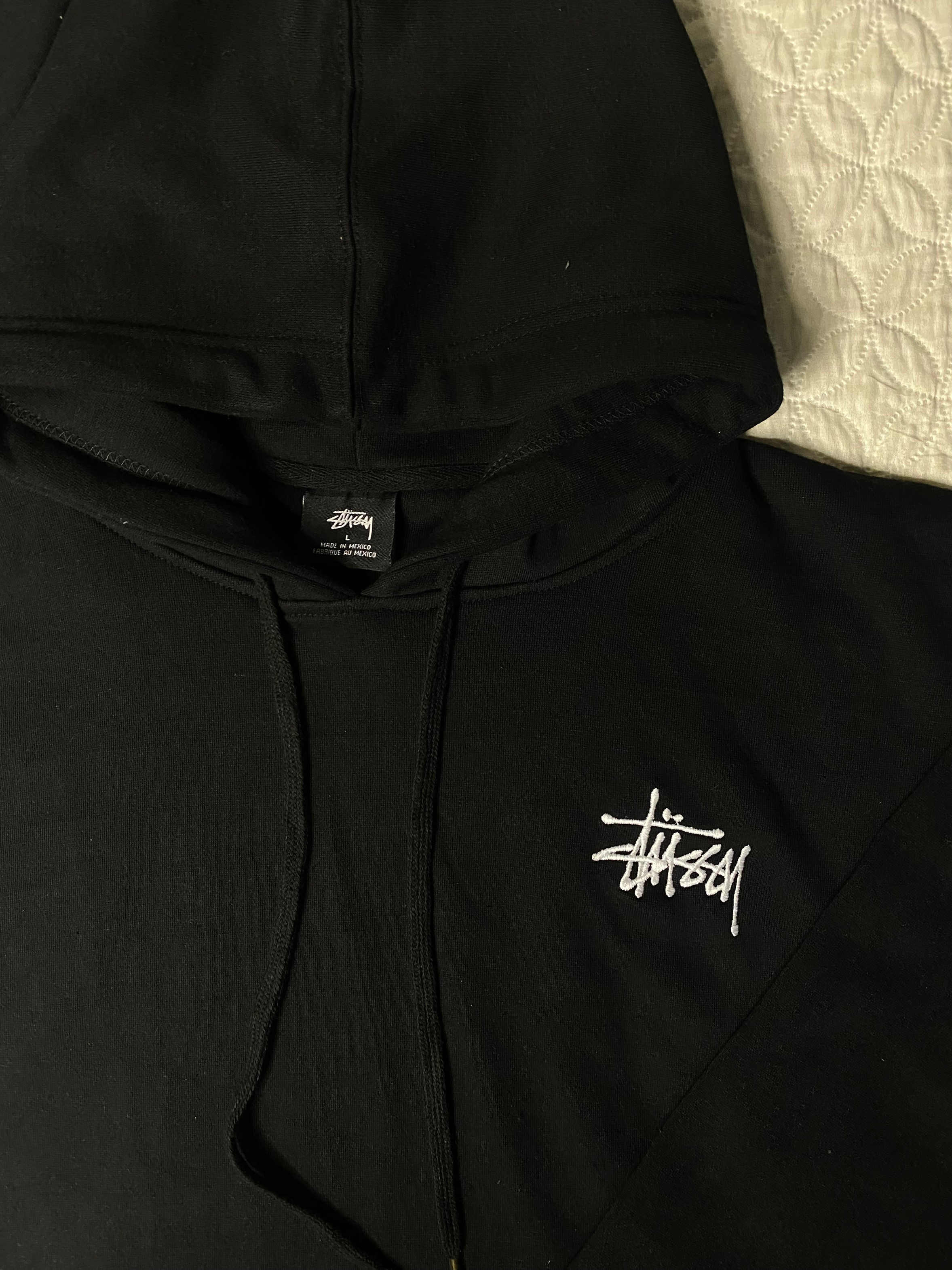 Sudadera estilo rework de Stussy