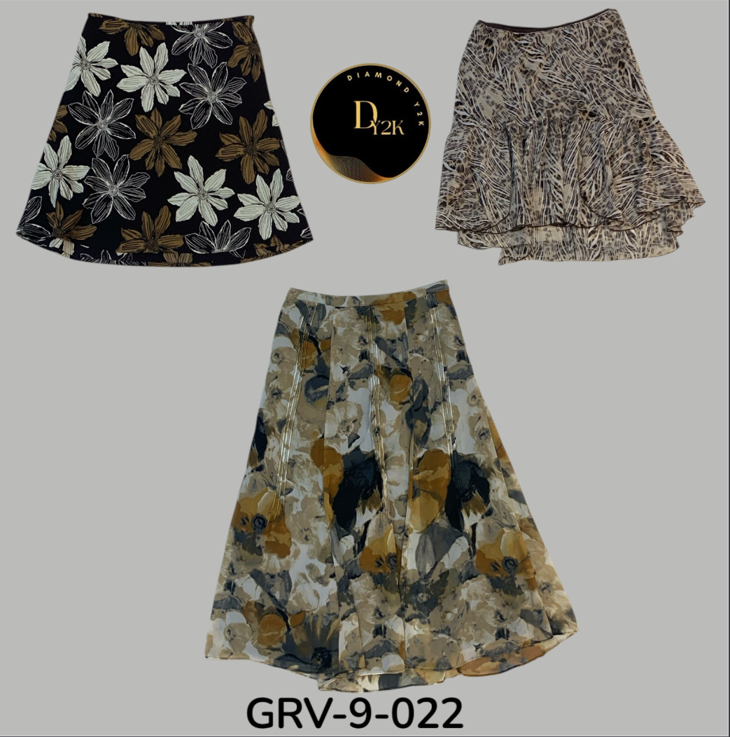 Chic Brown Poly Skirt – Modern Look with Comfortable Design