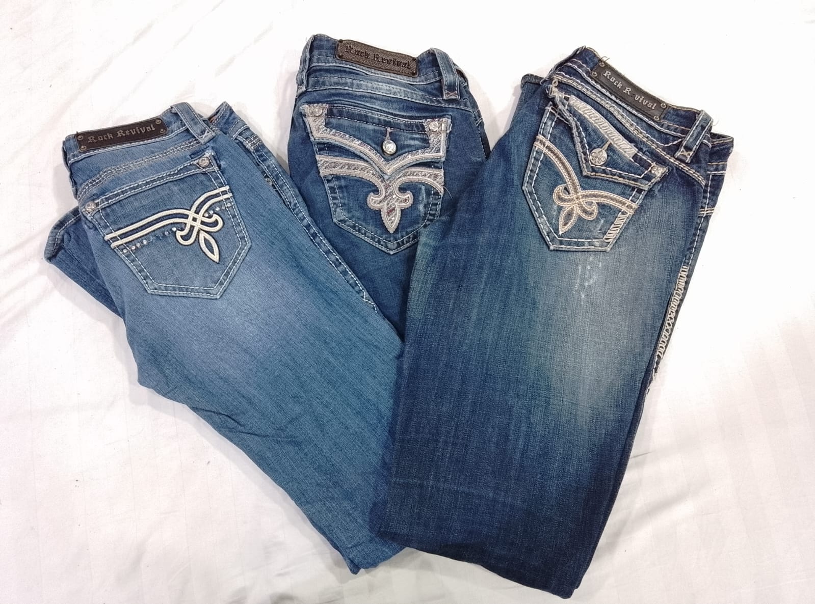 CR5065 Rock Revival Classic & Modern Mix Jeans
