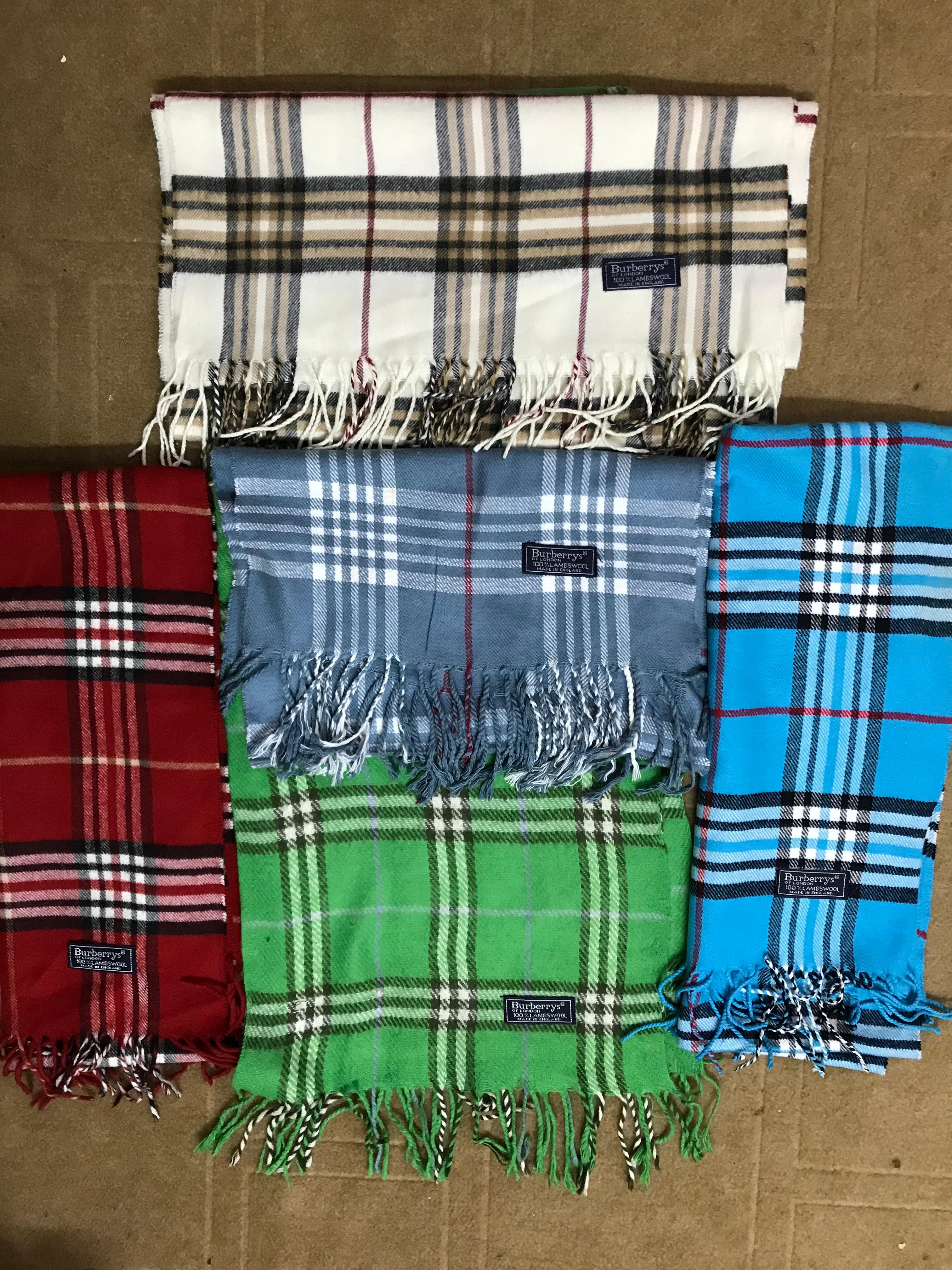 Premium Burberry Schals