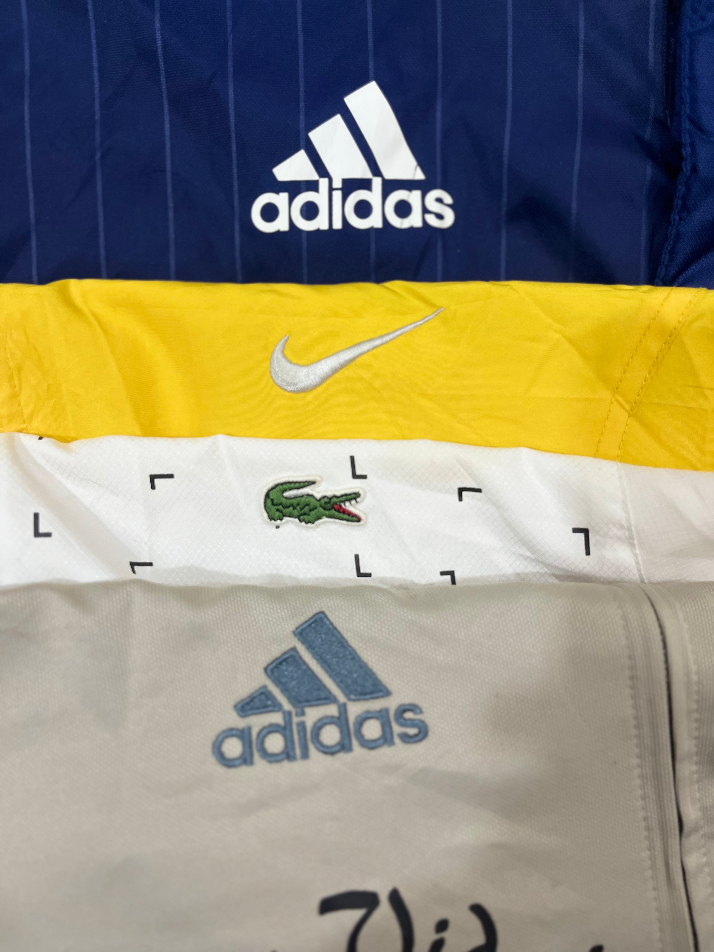 vestes de piste de marques mélangées