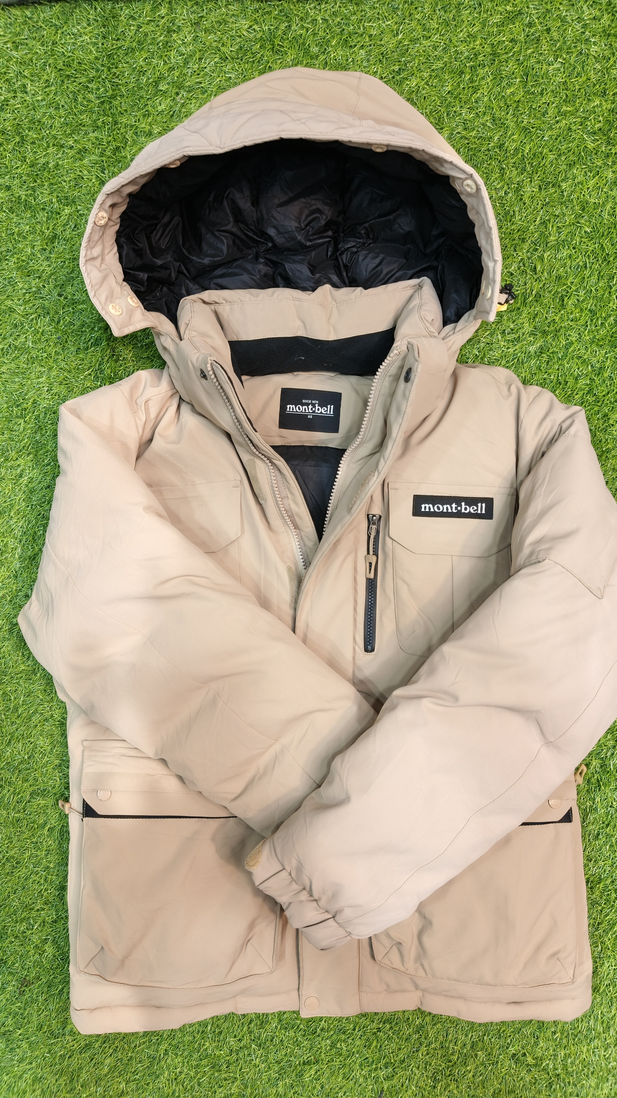 Puffer jackets & Coats