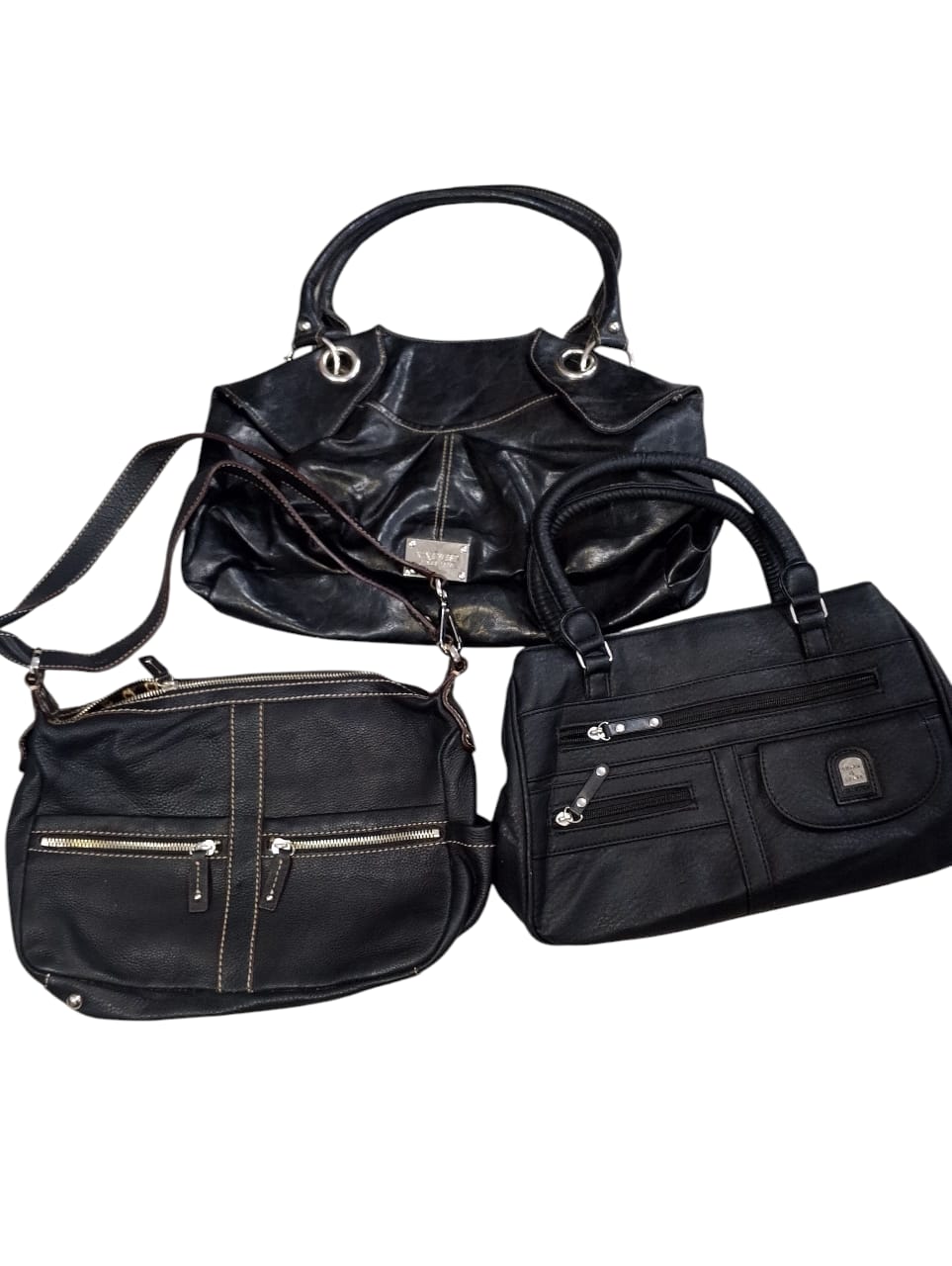 Black aesthetic bags  -4/9/25
