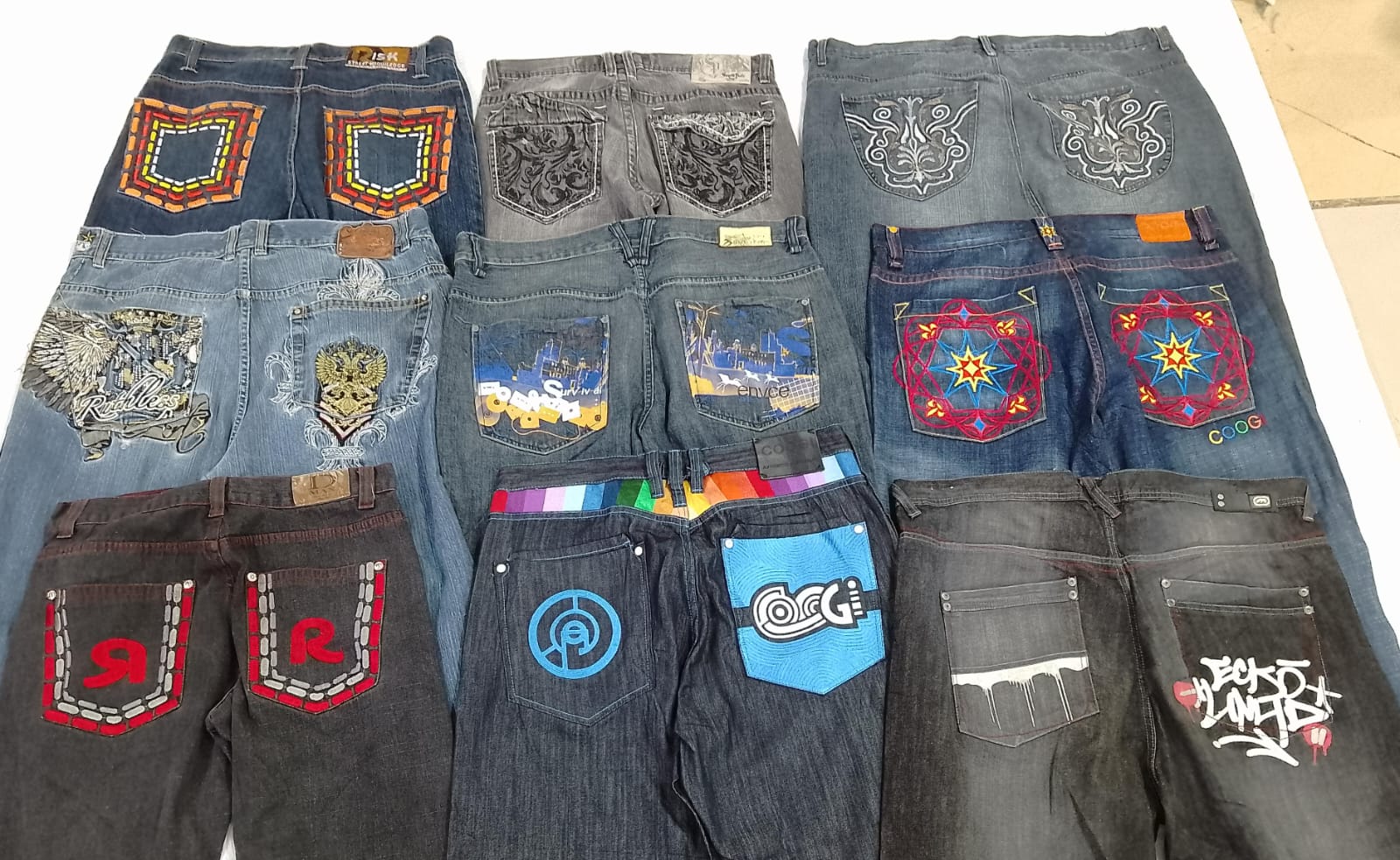 CR5072 Jeans et Shorts de Designer Iconique Vintage