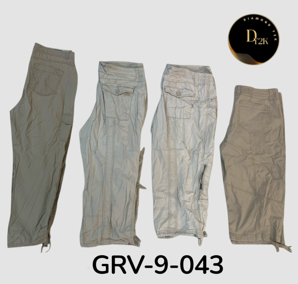 Pantalones Capri Cargo para Mujer – Pantalones de Utilidad Elegantes y Cómodos (GRV-9-043)