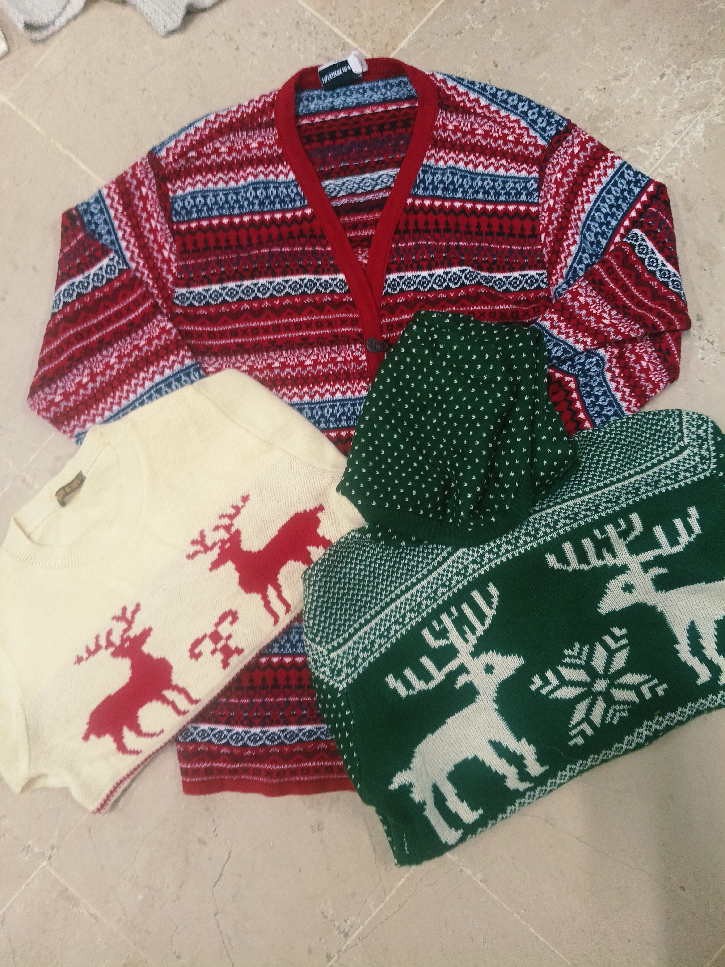 Mix brands Christmas sweater