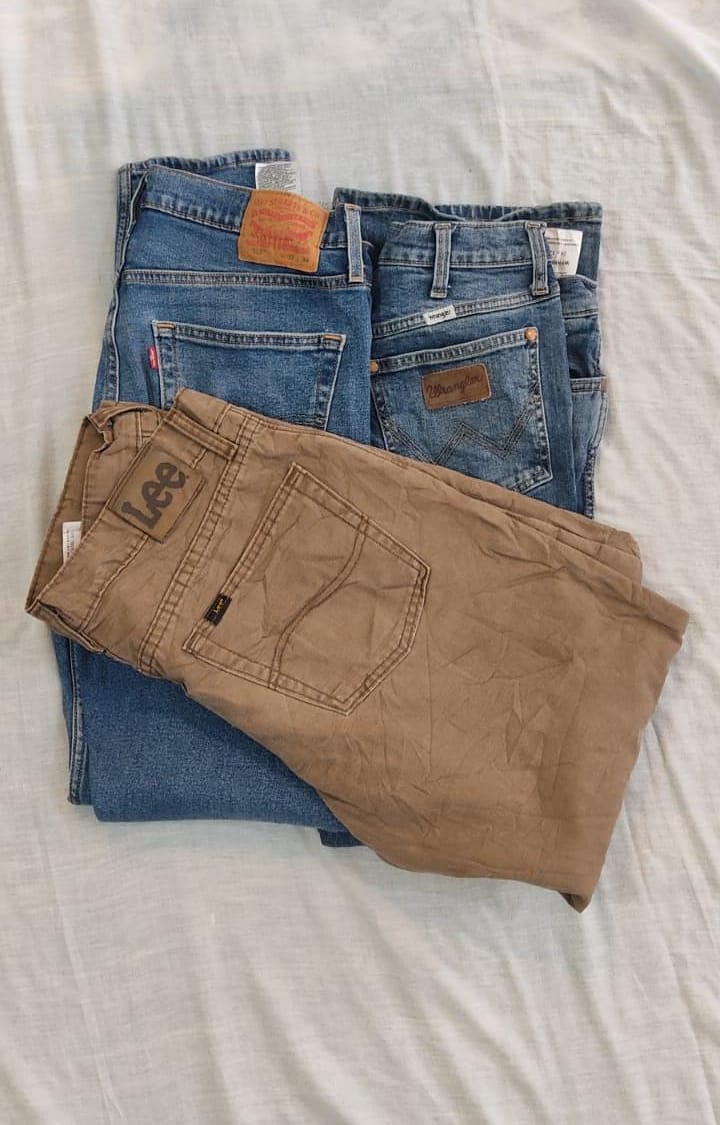 Jeans de marque mixte (Levi's, Lee et Wrangler)