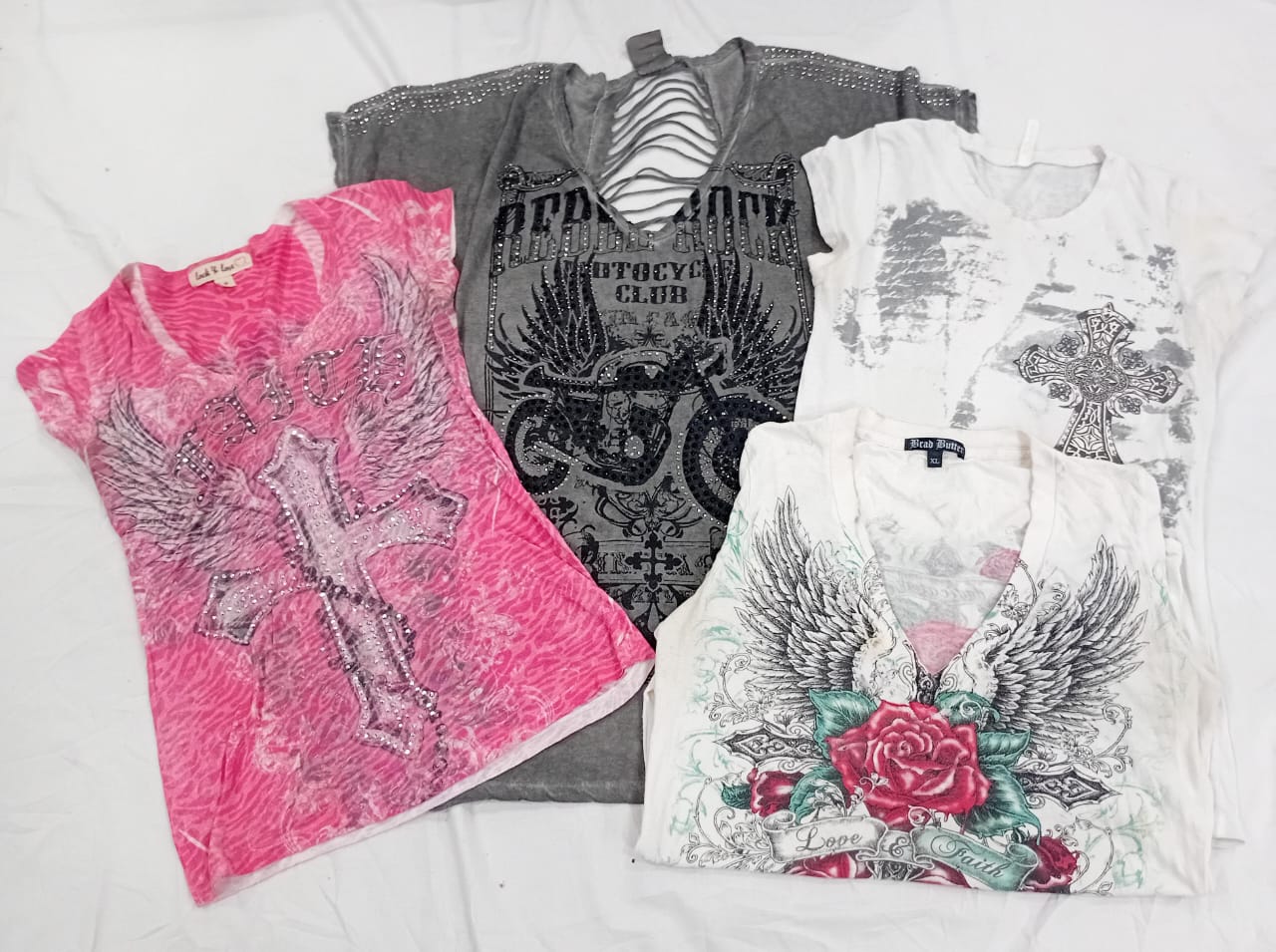 IQ0651 Y2K It-Girl Vibes Baby Tees