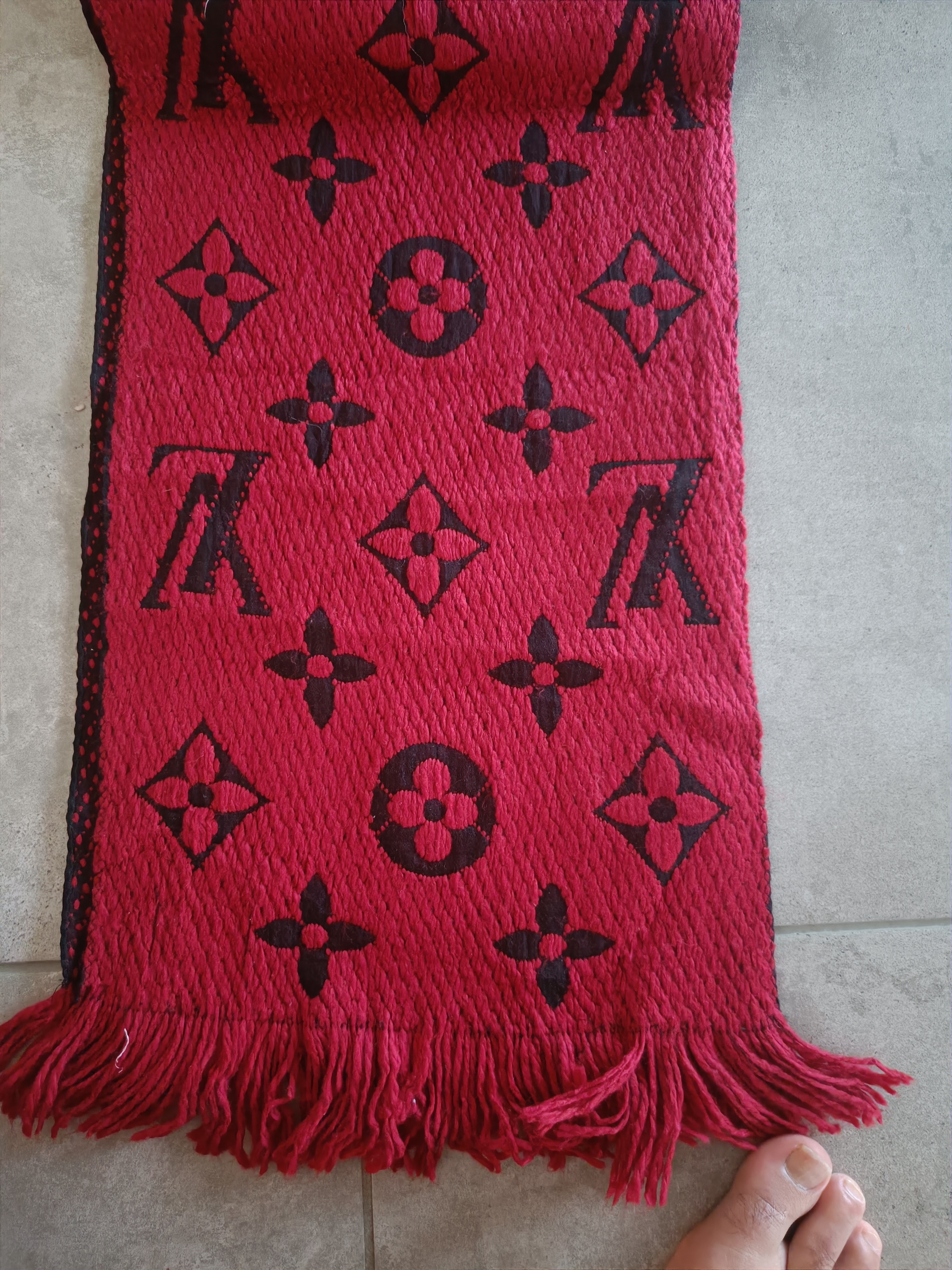 Luxury scarves