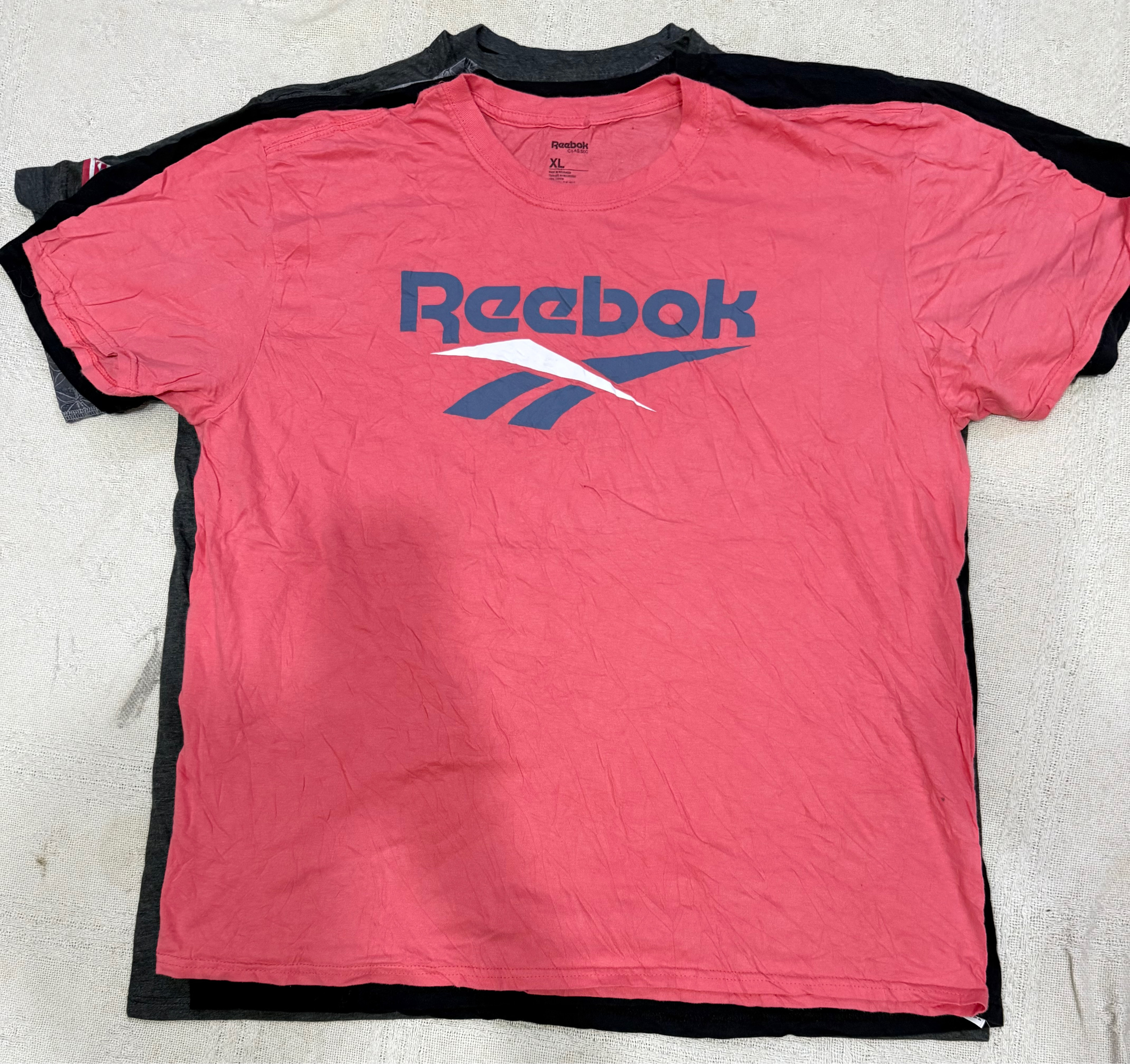 リーボック Tシャツ