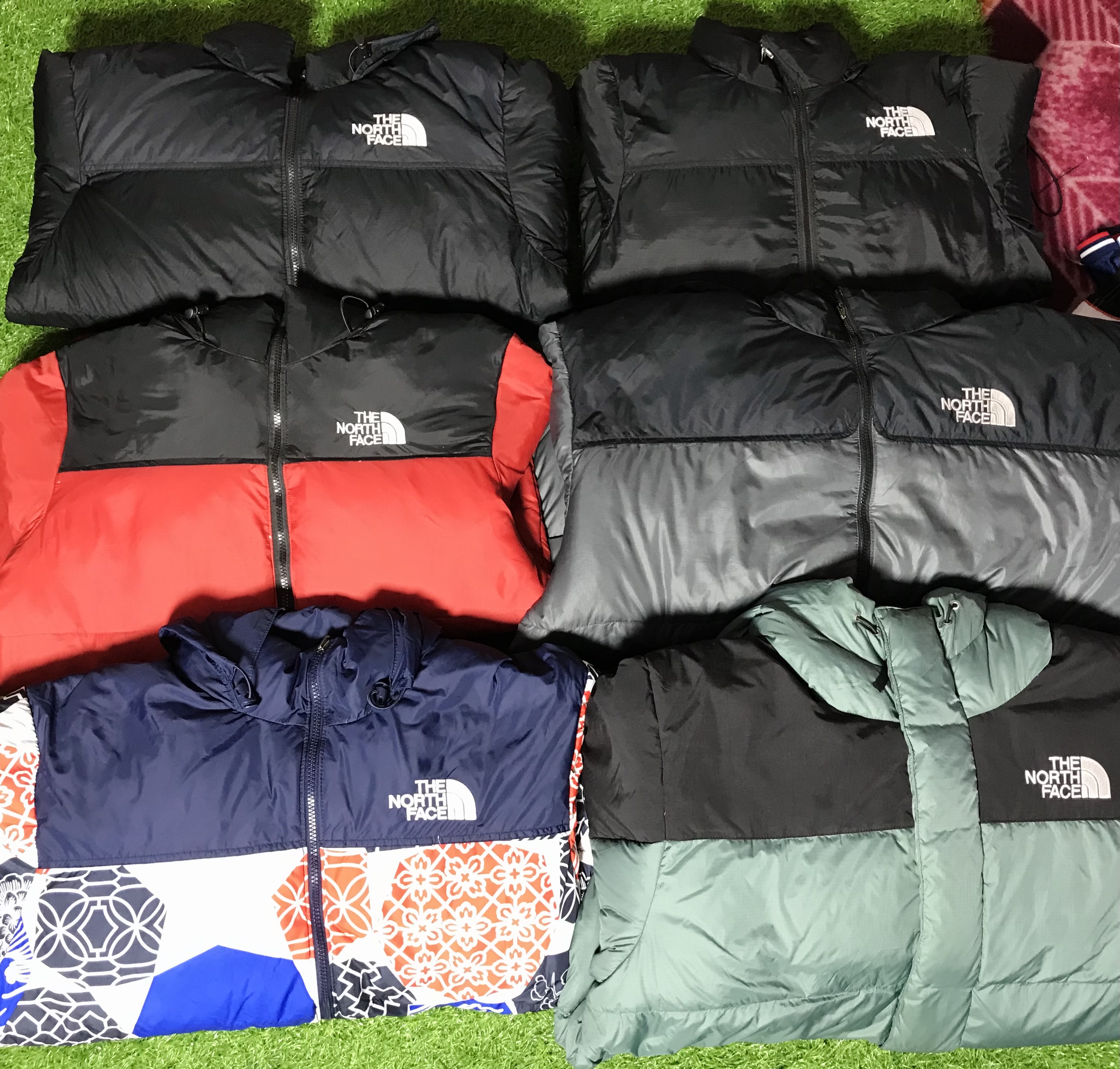 The North Face Puffer Jackets (FF 1034)