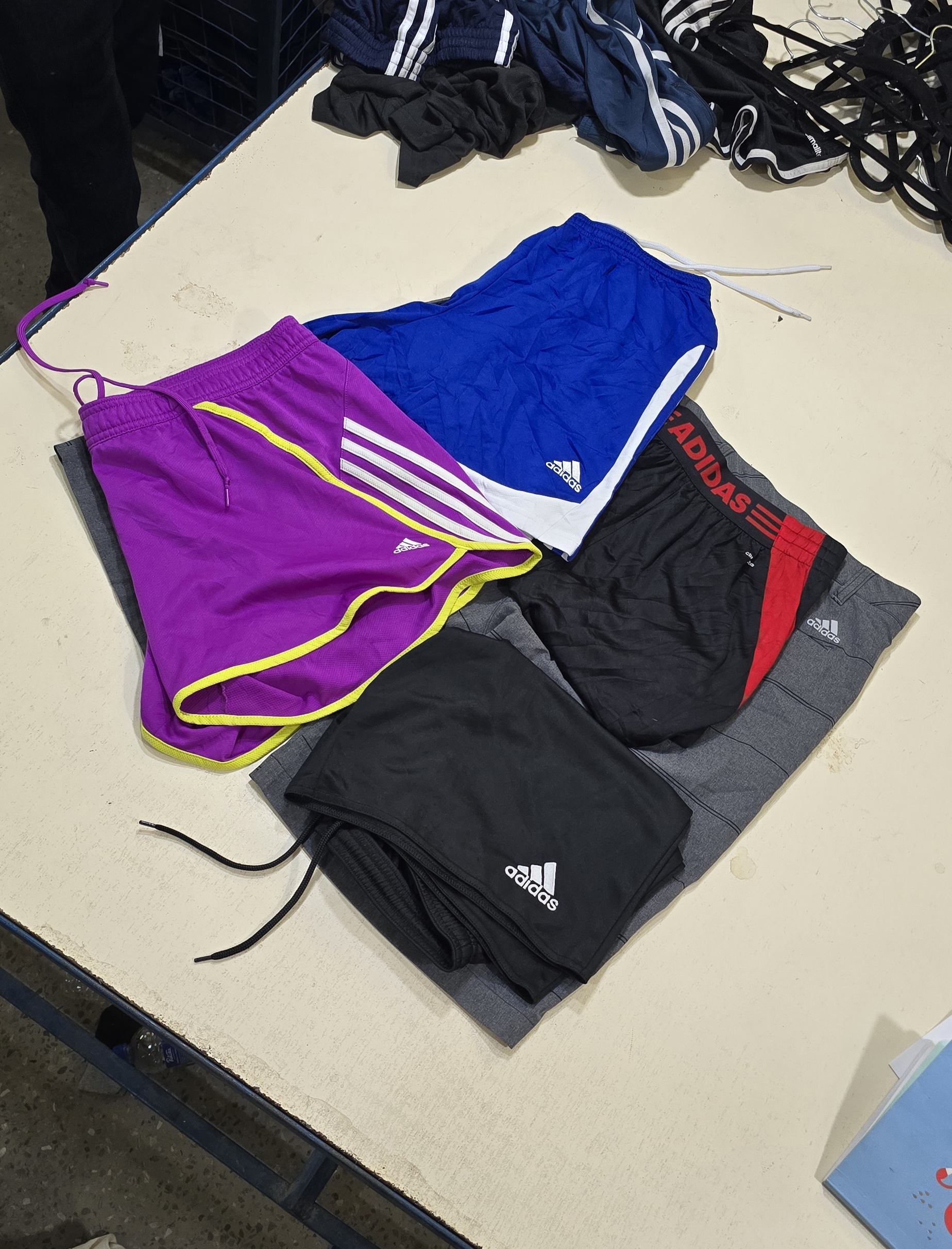 AV-0028 Adidas Shorts