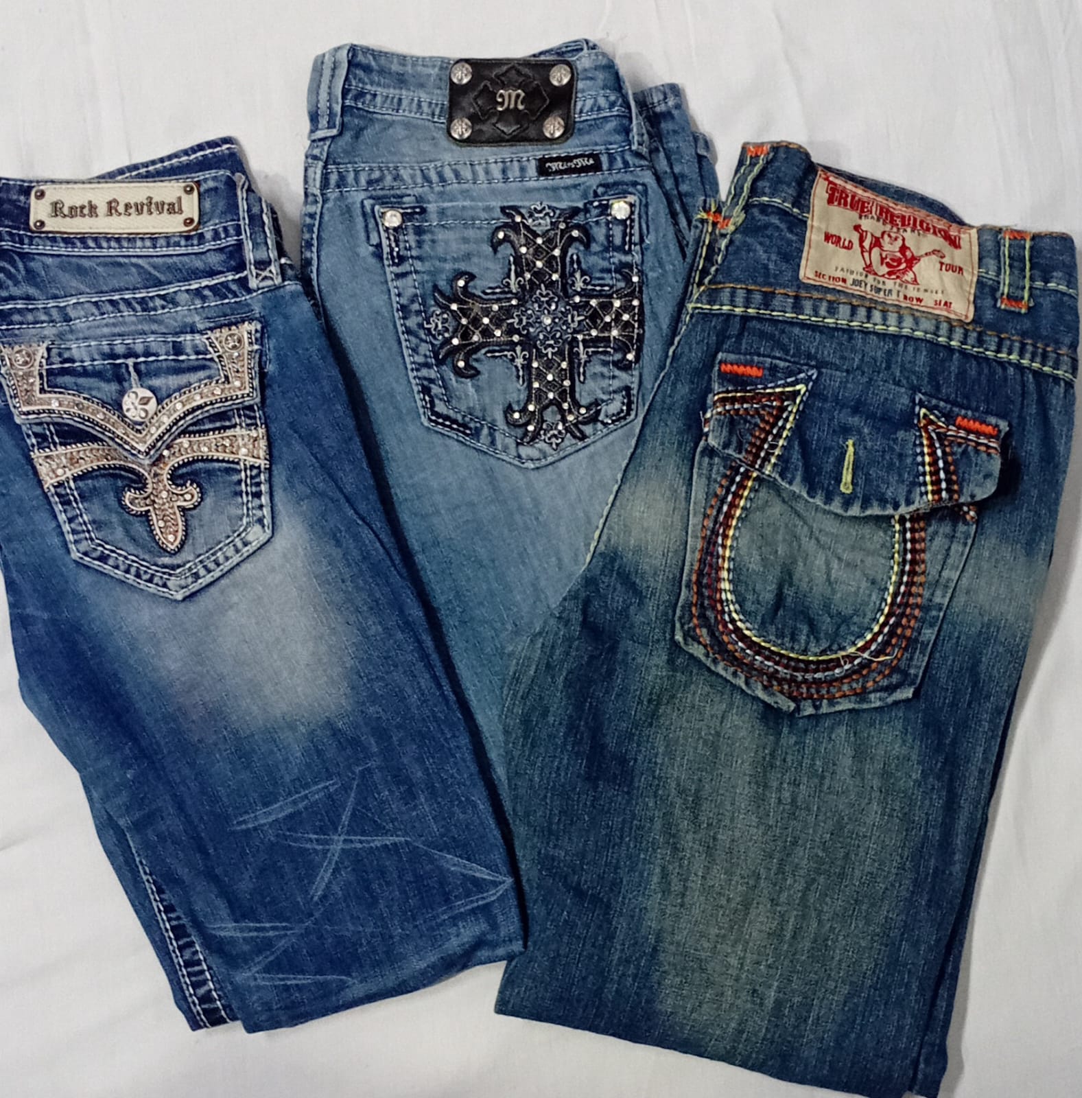 Gemischte Markenjeans (Miss Me, True Religion und RockRevival)
