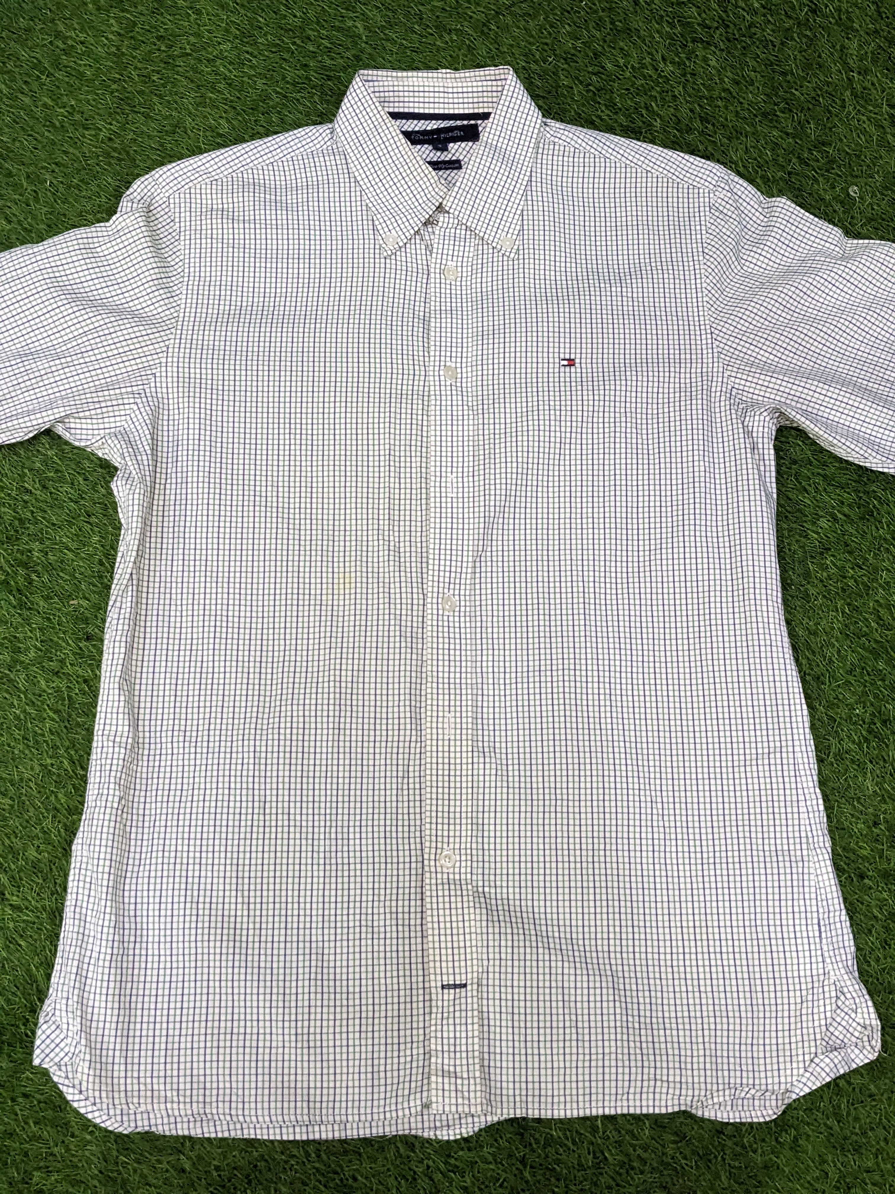 Tommy Hilfiger button of shirt