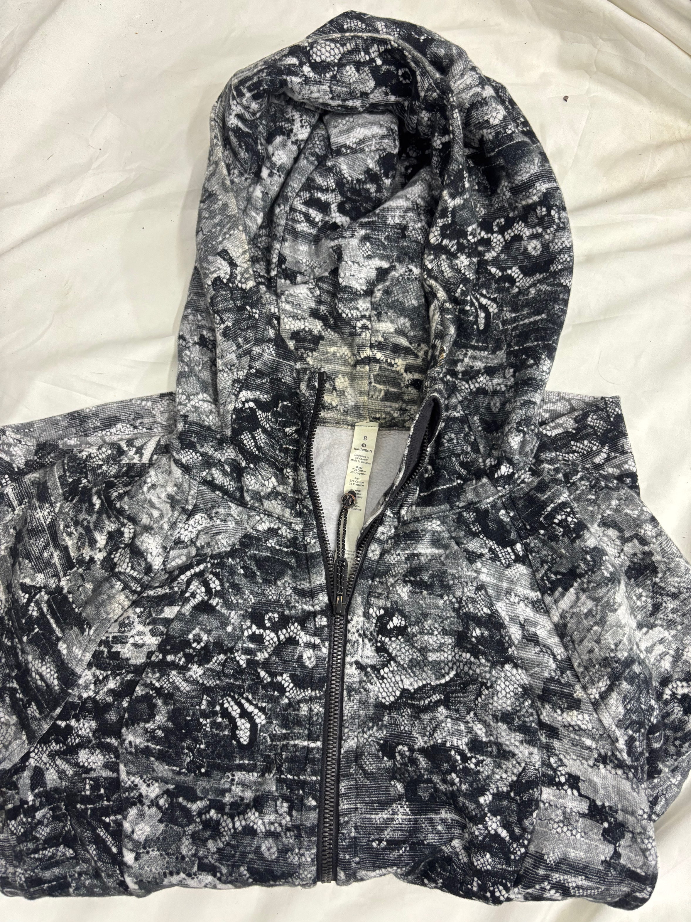 Lululemon Hoodies & Jackets