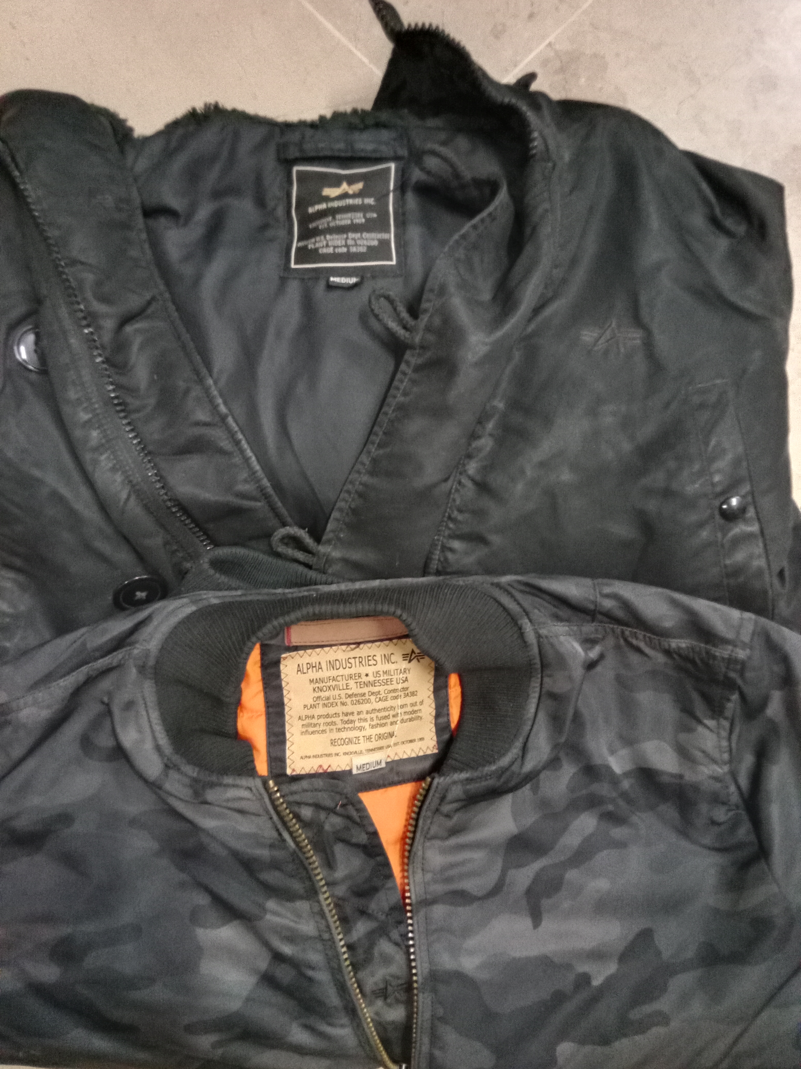 Alpha Industries Bomberjacken