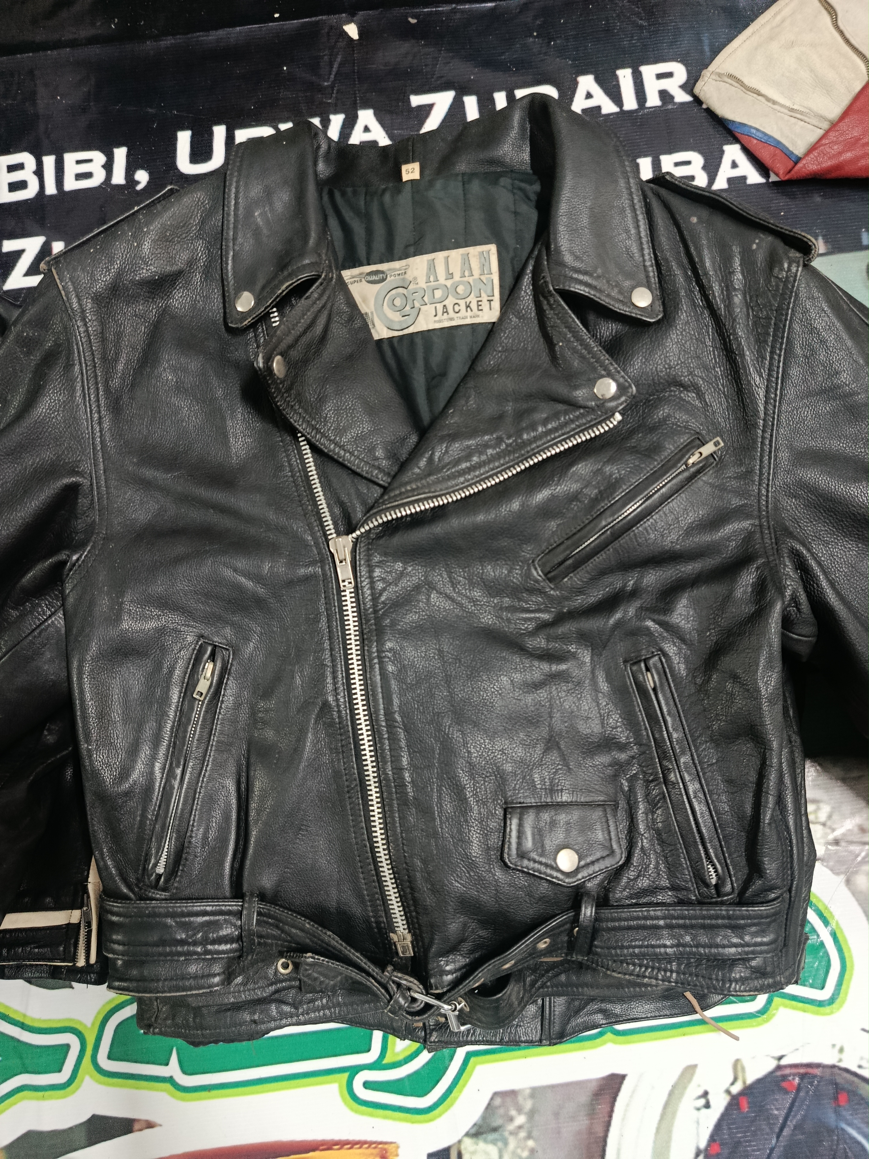 Veste en cuir non marquée