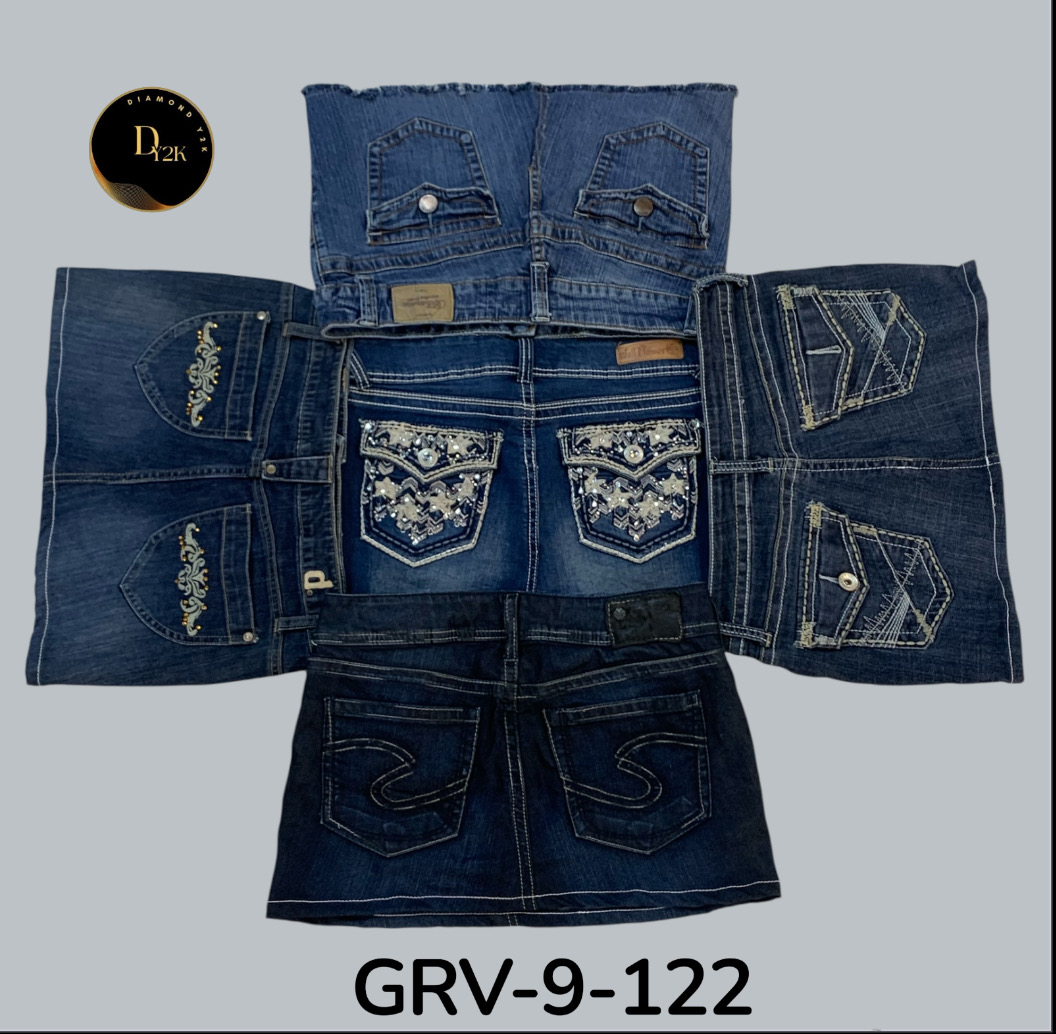 Streetwear Denim Mini Skirt – Timeless & Versatile(GRV-9-122)