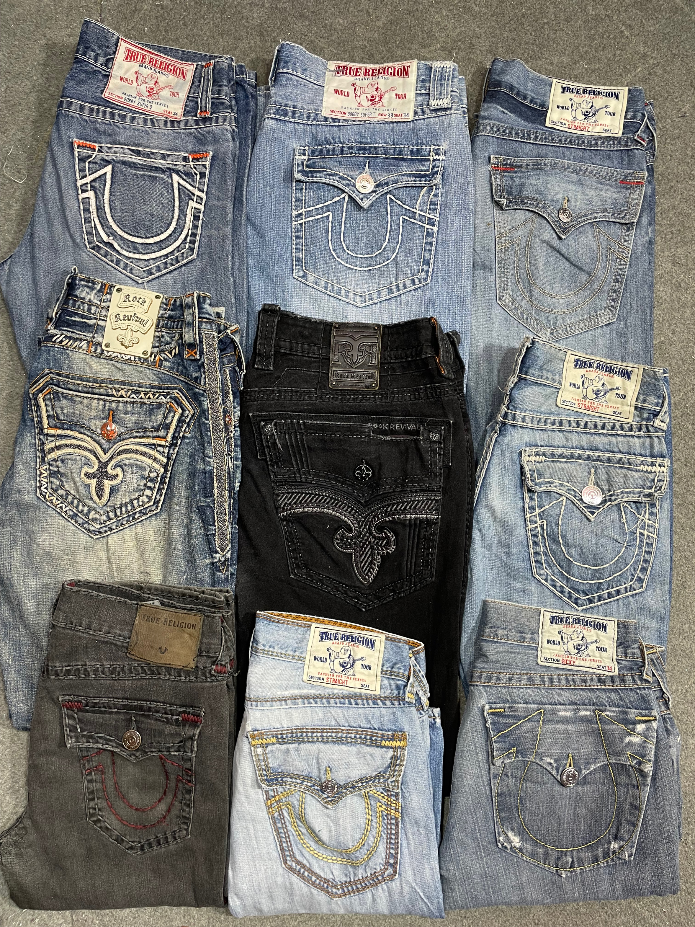 True Religion Rock Revival Jeans de hombre de corte holgado