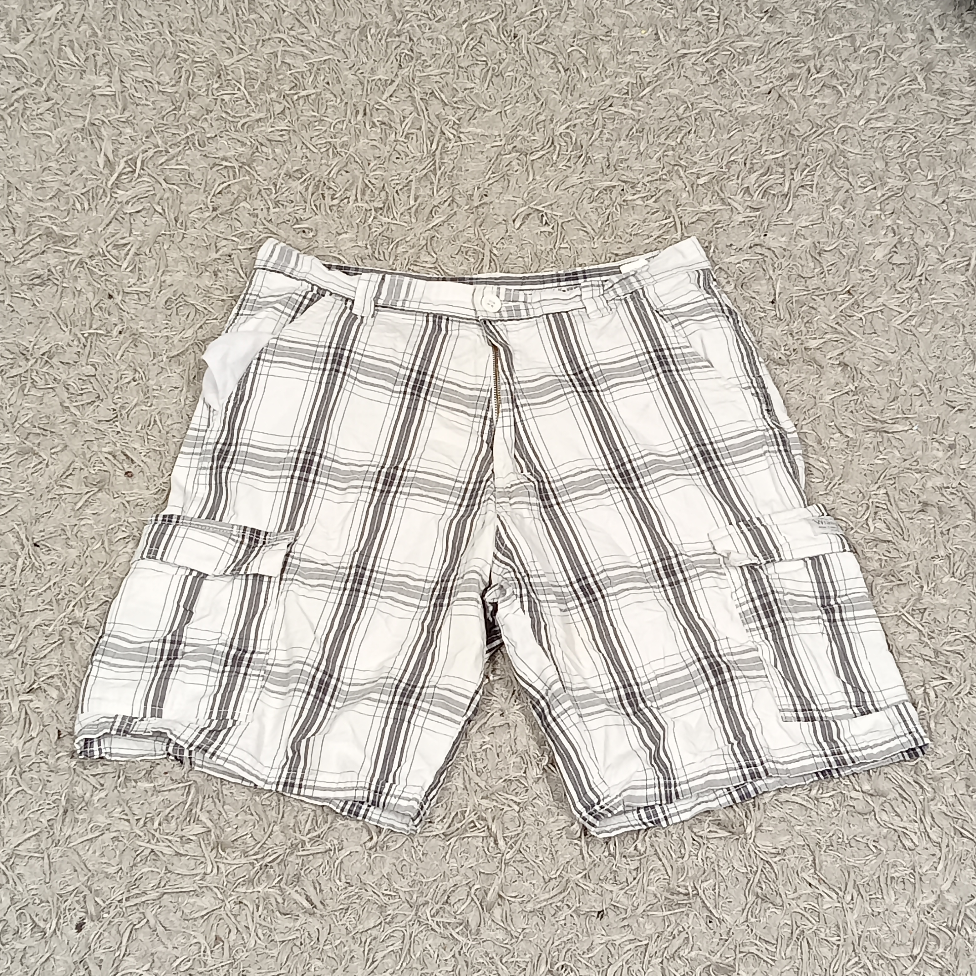 SHORTS IN COTONE E CARGO SENZA MARCA (BUNDLE 06)