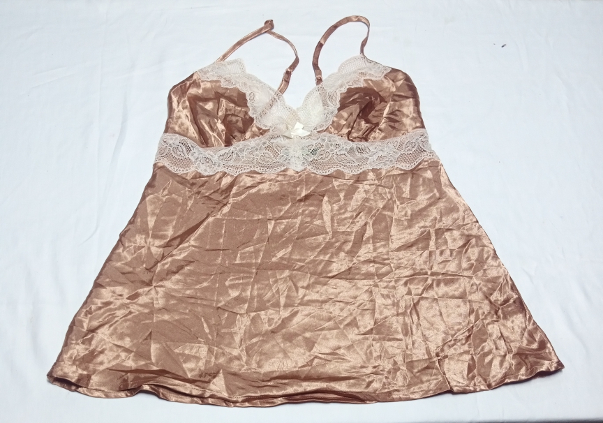 SK#28, Y2k Cami Tops