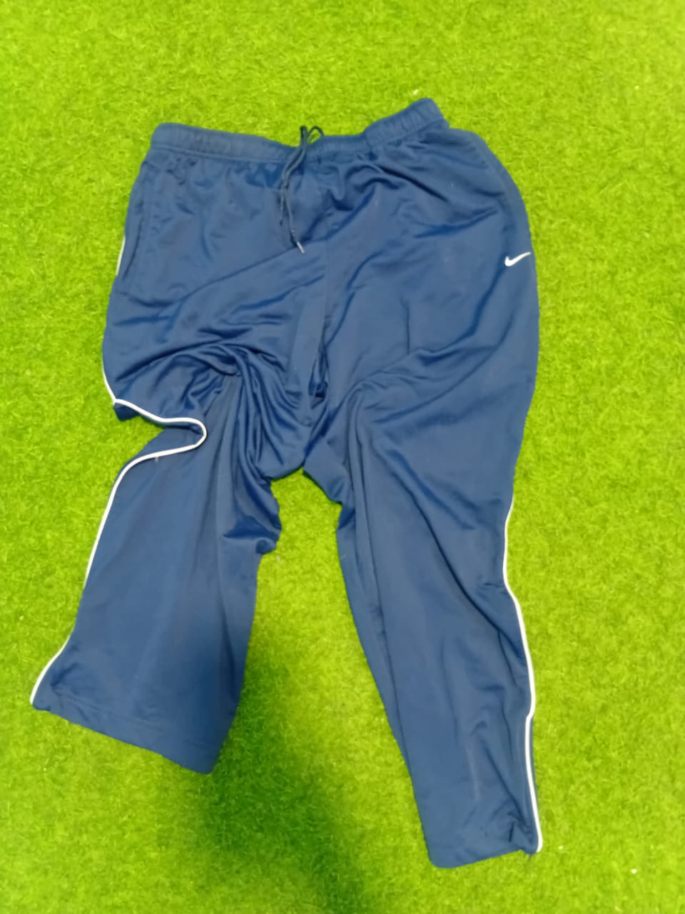 klassische NIKE Trainingshose