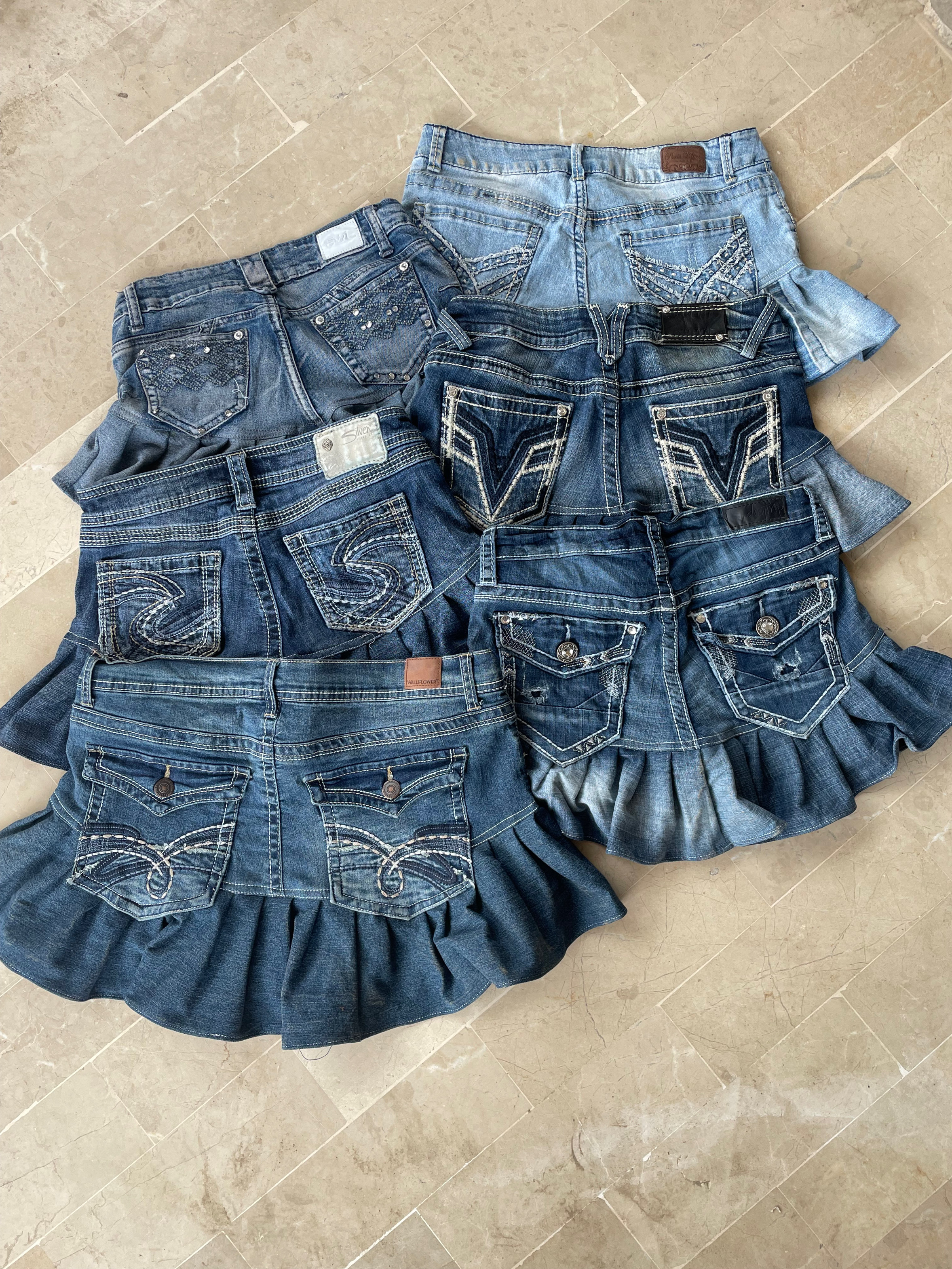 Upcycled Y2K Denim Mini Röcke