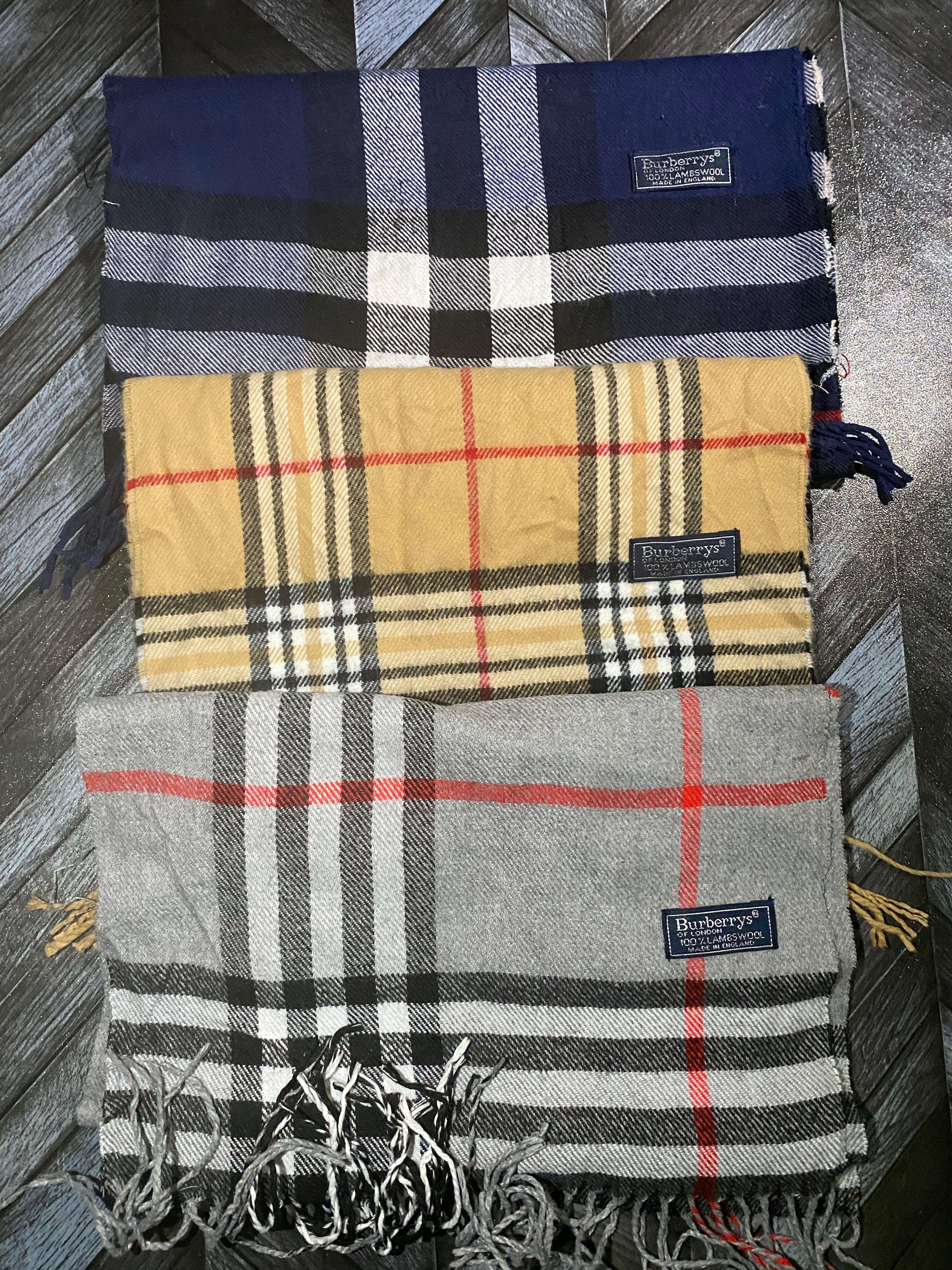 Cachecóis Burberry