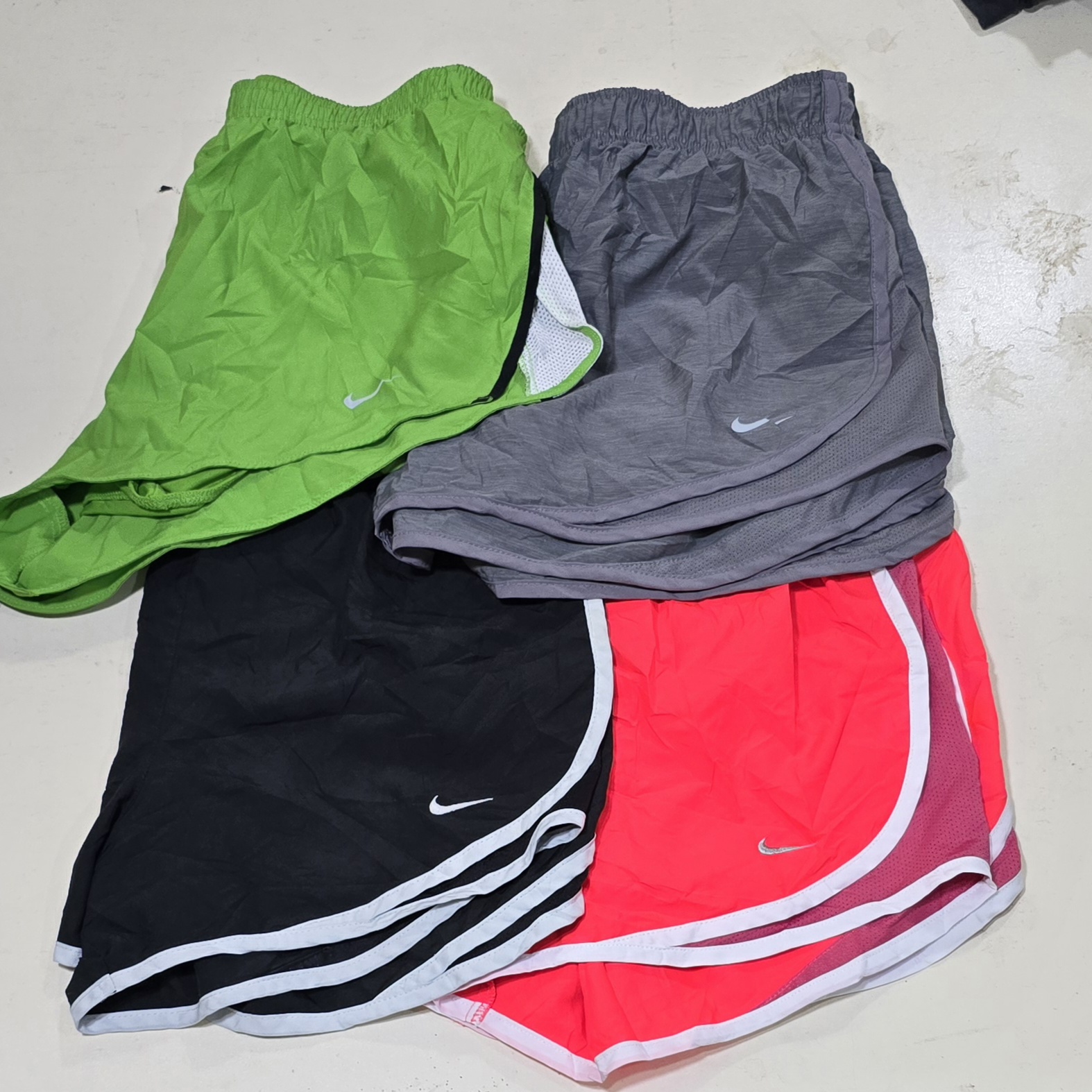 AV-0049 Nike Sports Shorts