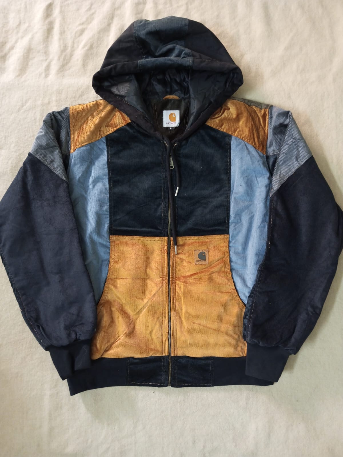 Carhartt Rework-Stil Cordjacke Detroit