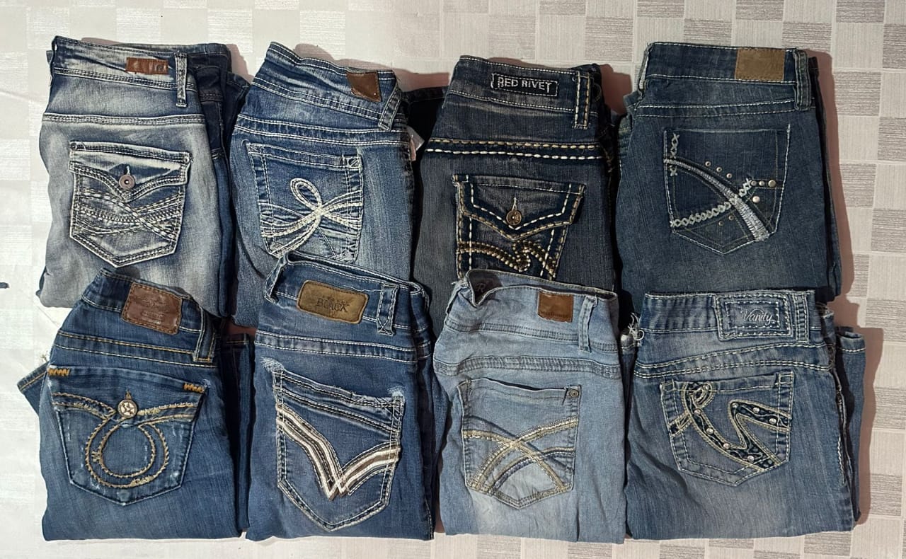WALLFLOWER UND ANDERE MIX JEANS (MD 1390)