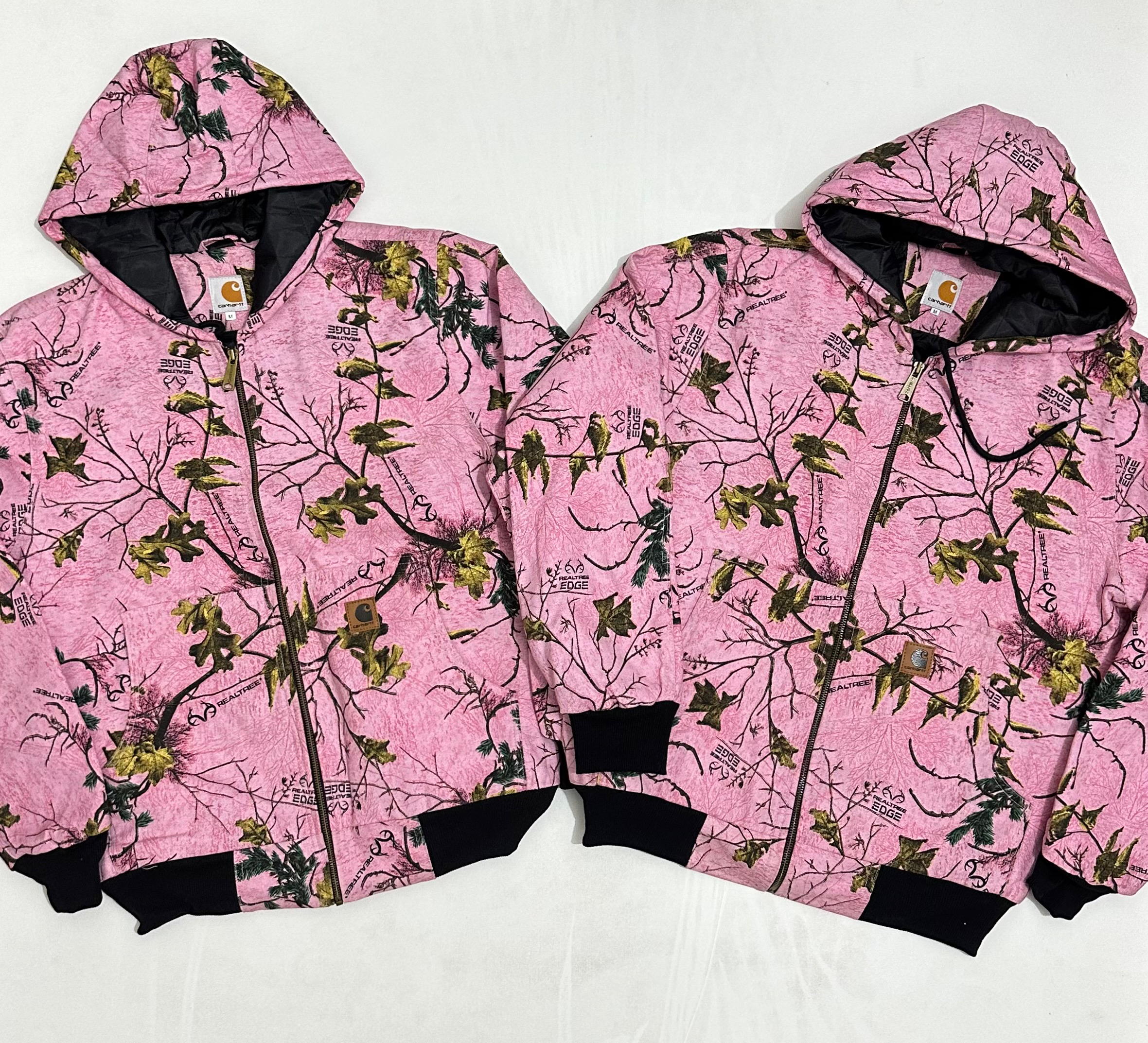 「REWORK STYLE PINK JUNGLE REALTREE x CARHARTT ACTIVE JACKETS」