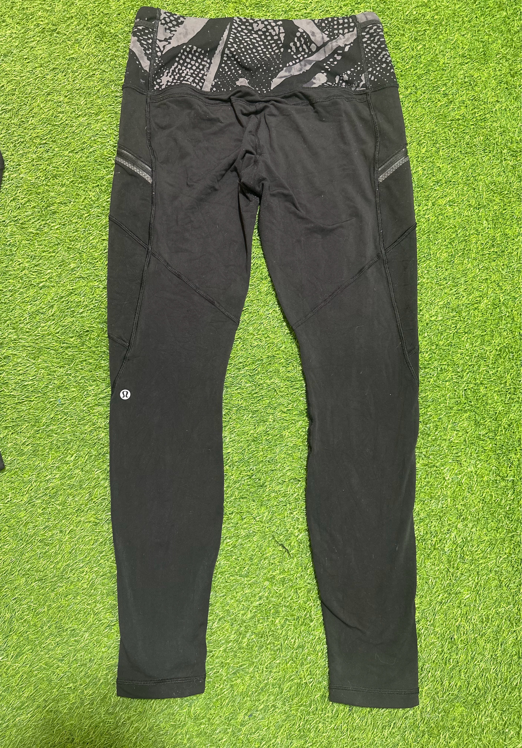 「Braned Lululemonレギンス」