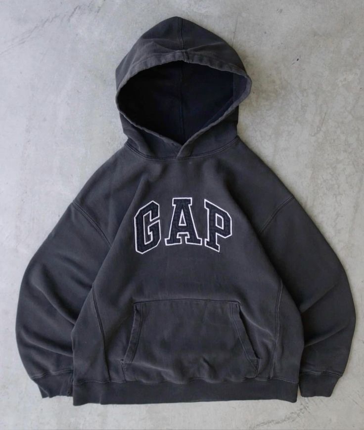 「Gap Vintage Hoodies」