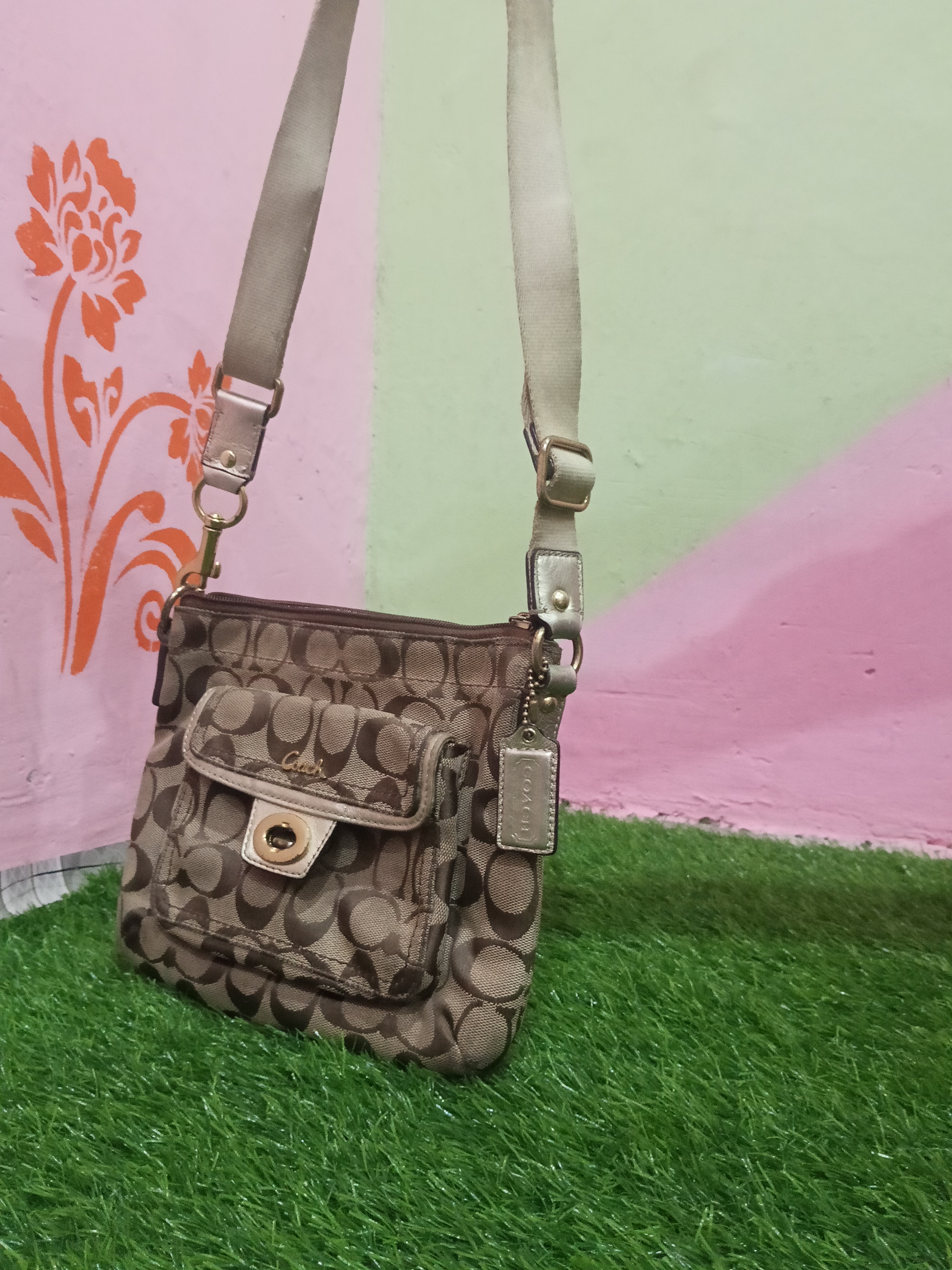 Markenhandtasche