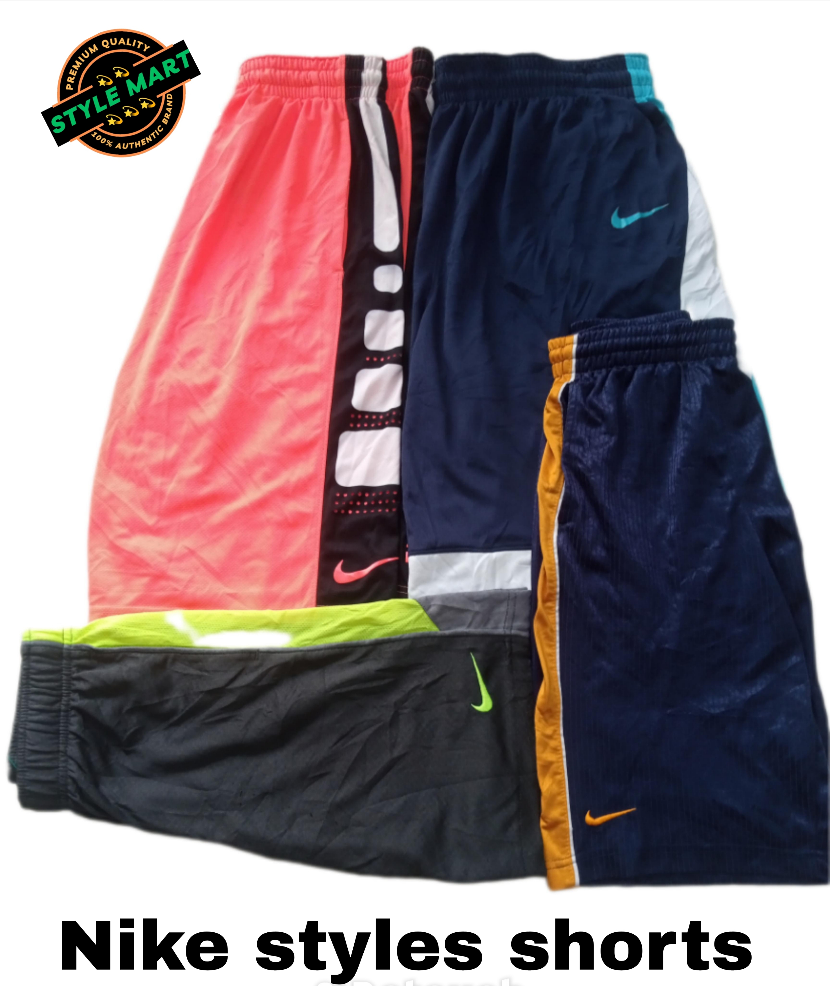 Shorts eleganti Nike