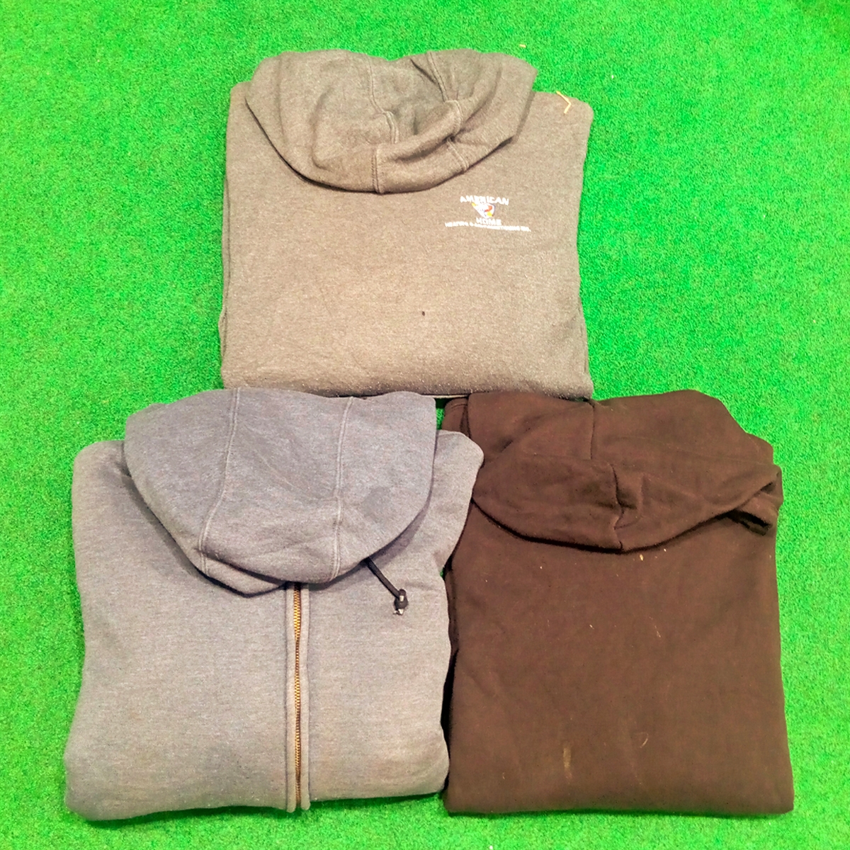 「Carhartt Hoodie」