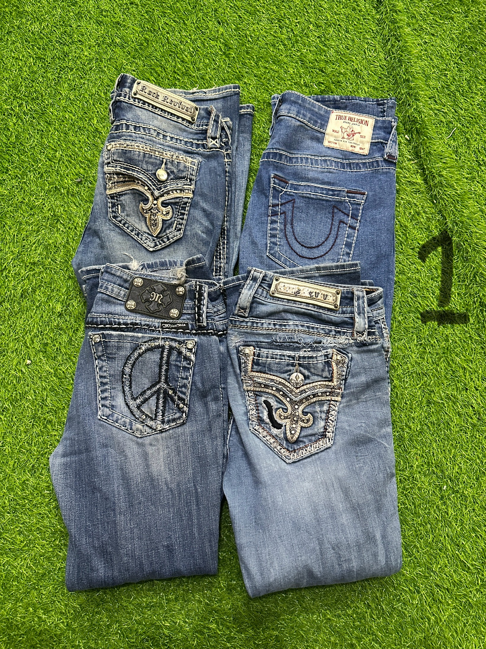 Mia’s me rock revival and true religion woman’s flared jeans