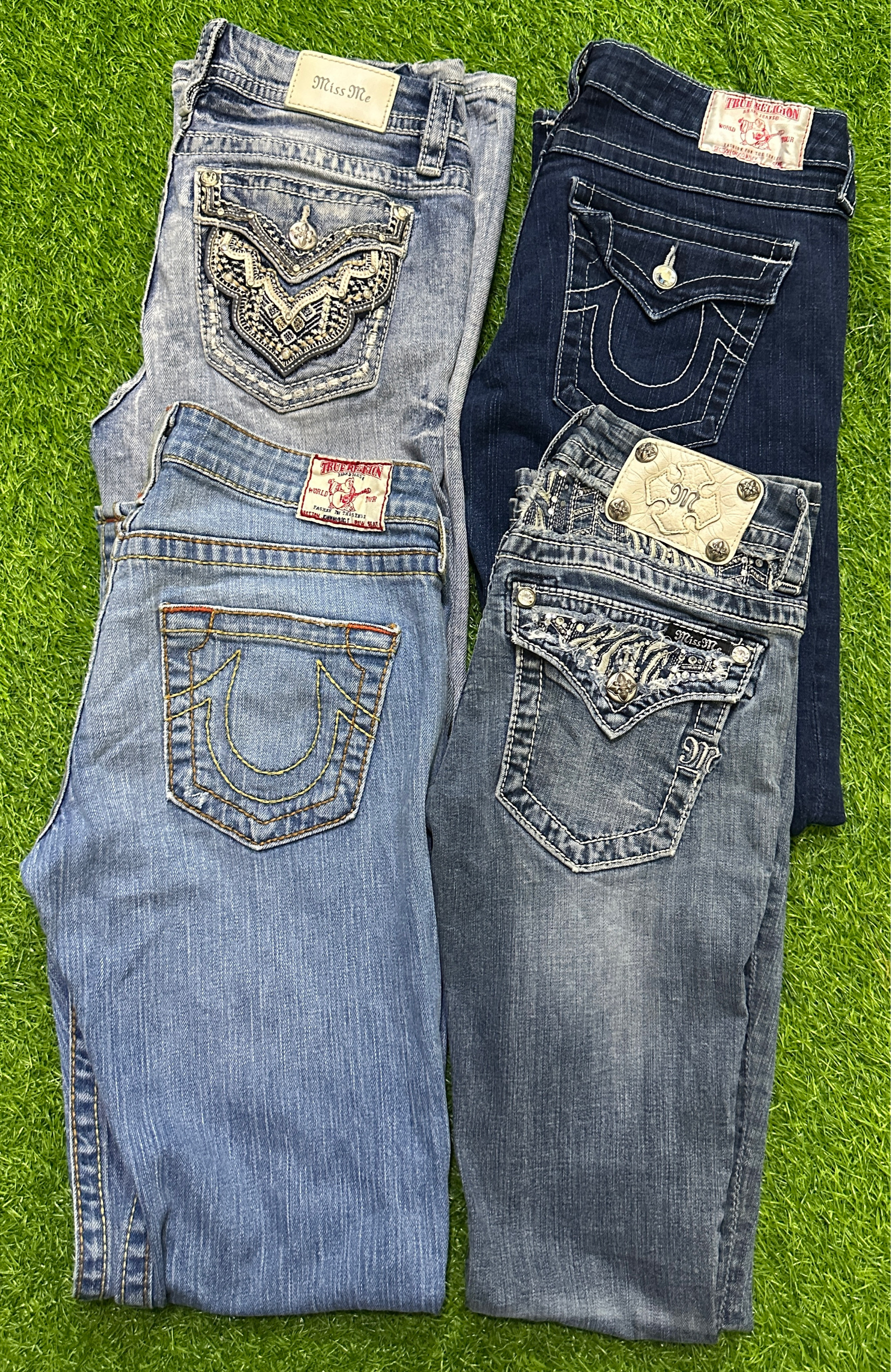 Miss me and true religion woman’s flared Jeans