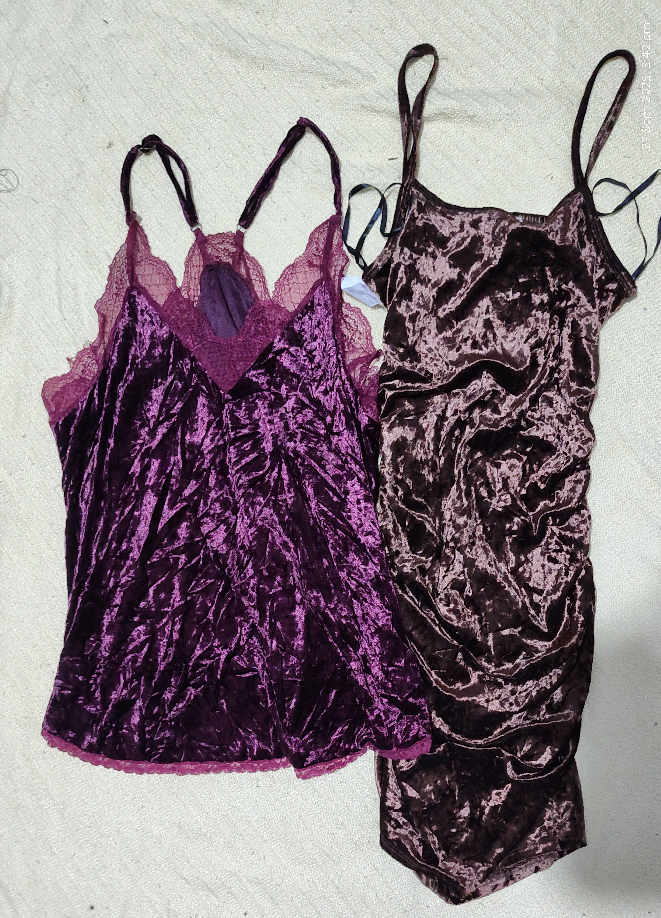 Y2K velvet cami top