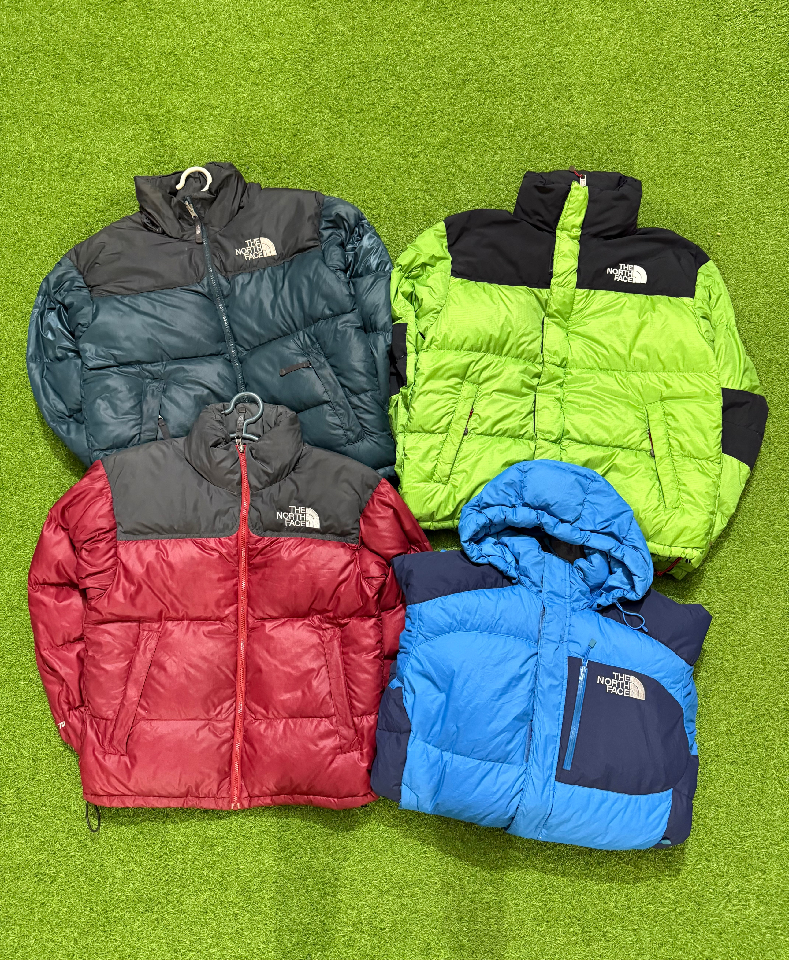 box:03 THE NOTH FACE PUFFER